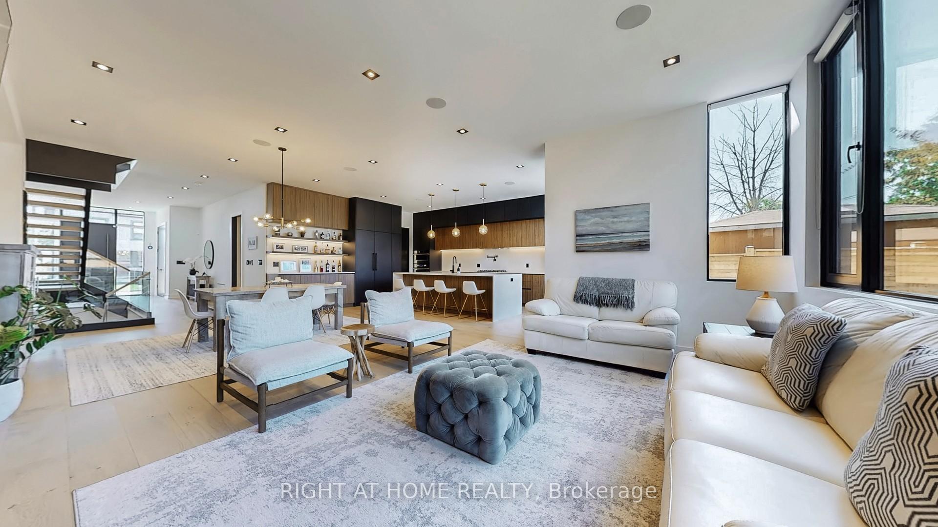 Photo 4 of 845 Seventh Street, Mississauga, Lakeview — HOMEH
