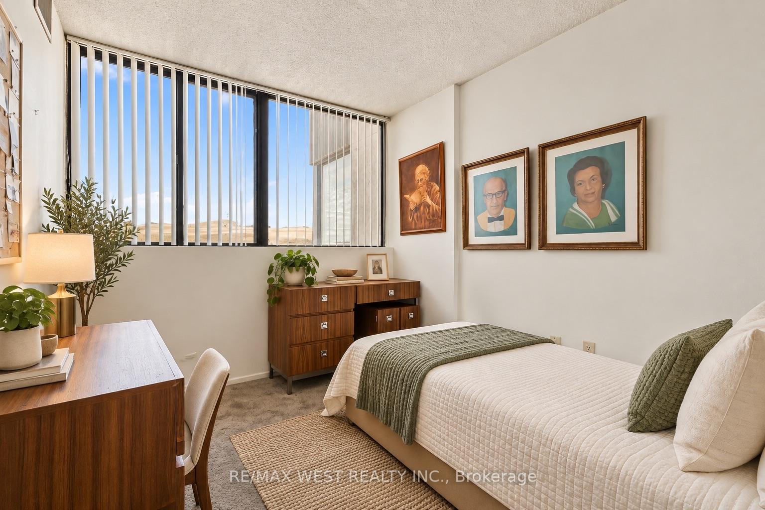 Photo 15 of Unit 2702, 80 Antibes Drive, North York, Westminster-Branson — HOMEH