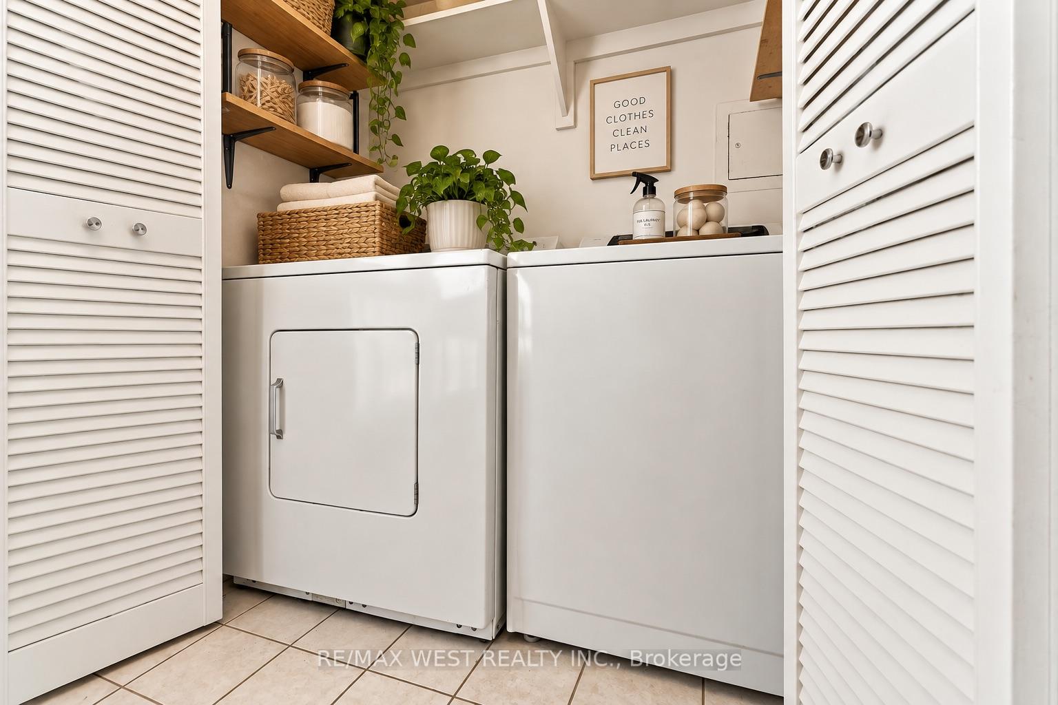 Photo 16 of Unit 2702, 80 Antibes Drive, North York, Westminster-Branson — HOMEH