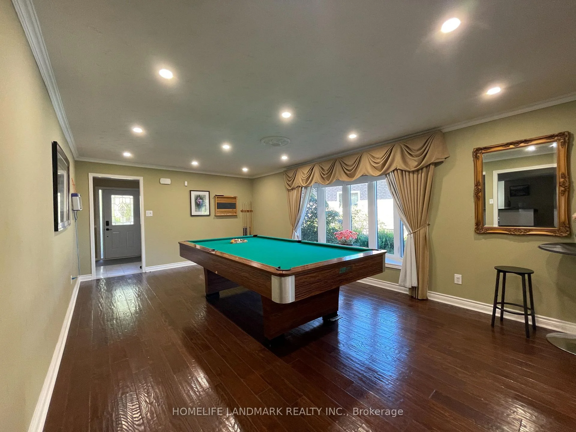 Photo 3 of 44 Shirlea Boulevard, Georgina, Keswick North — HOMEH