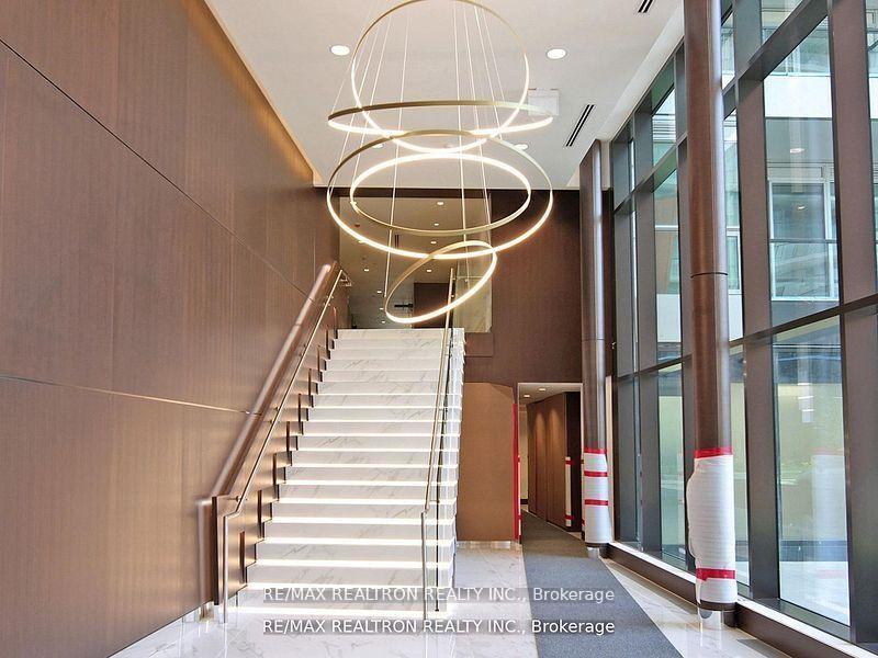 Photo 6 of Unit Th515, 95 McMahon Drive, North York, Bayview Village — HOMEH
