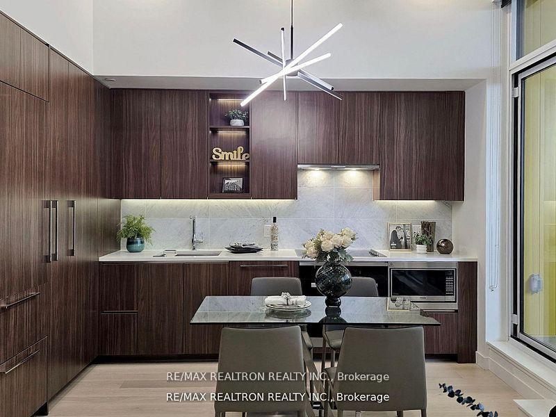Photo 15 of Unit Th515, 95 McMahon Drive, North York, Bayview Village — HOMEH