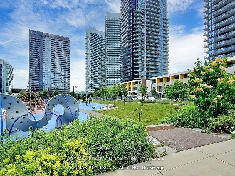 Photo 36 of Unit Th515, 95 McMahon Drive, North York, Bayview Village — HOMEH