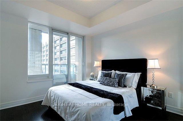 Photo 13 of Unit 1810, 35 Balmuto Street, Toronto, Bay Street Corridor — HOMEH