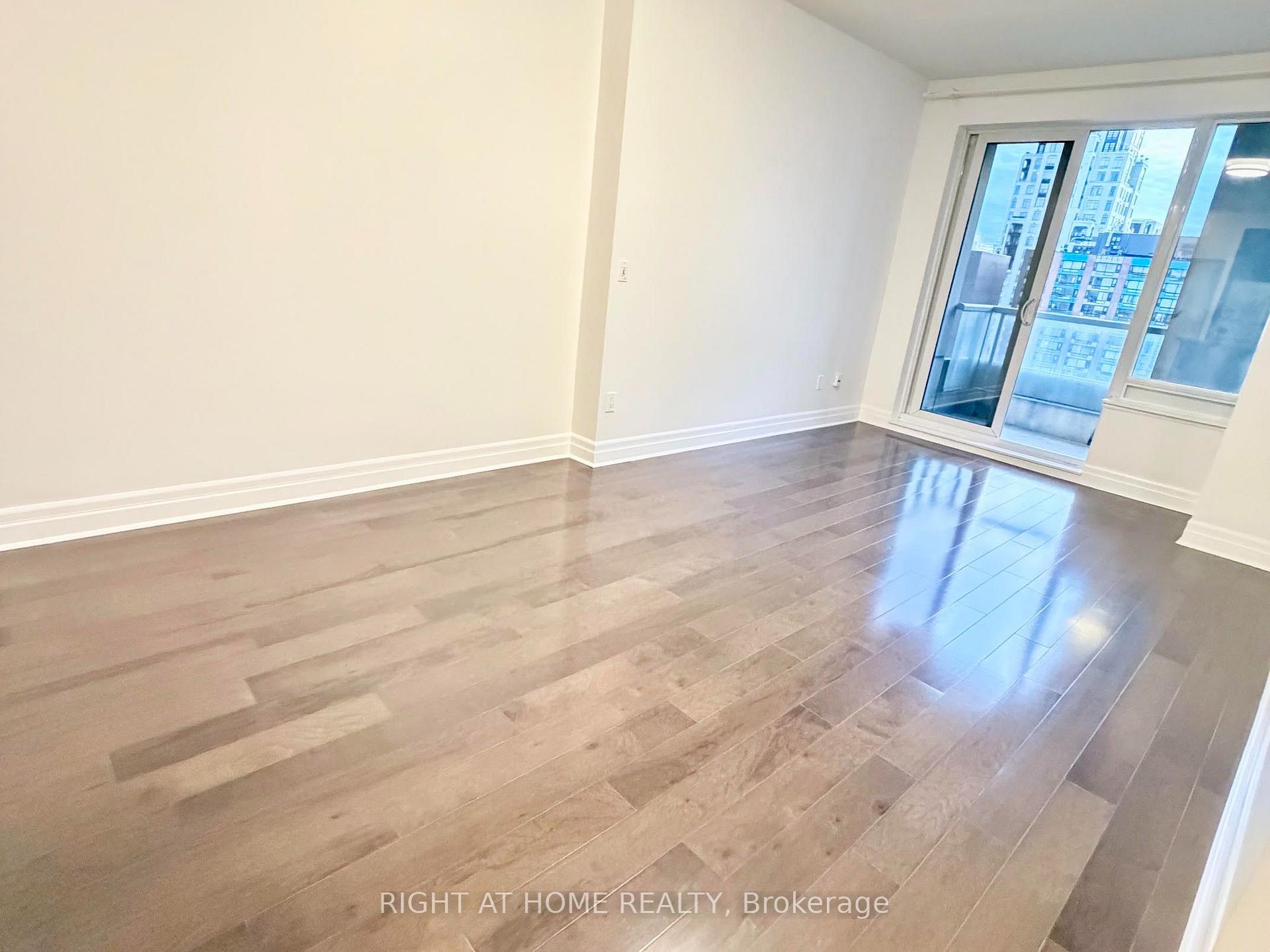 Photo 16 of Unit 1810, 35 Balmuto Street, Toronto, Bay Street Corridor — HOMEH