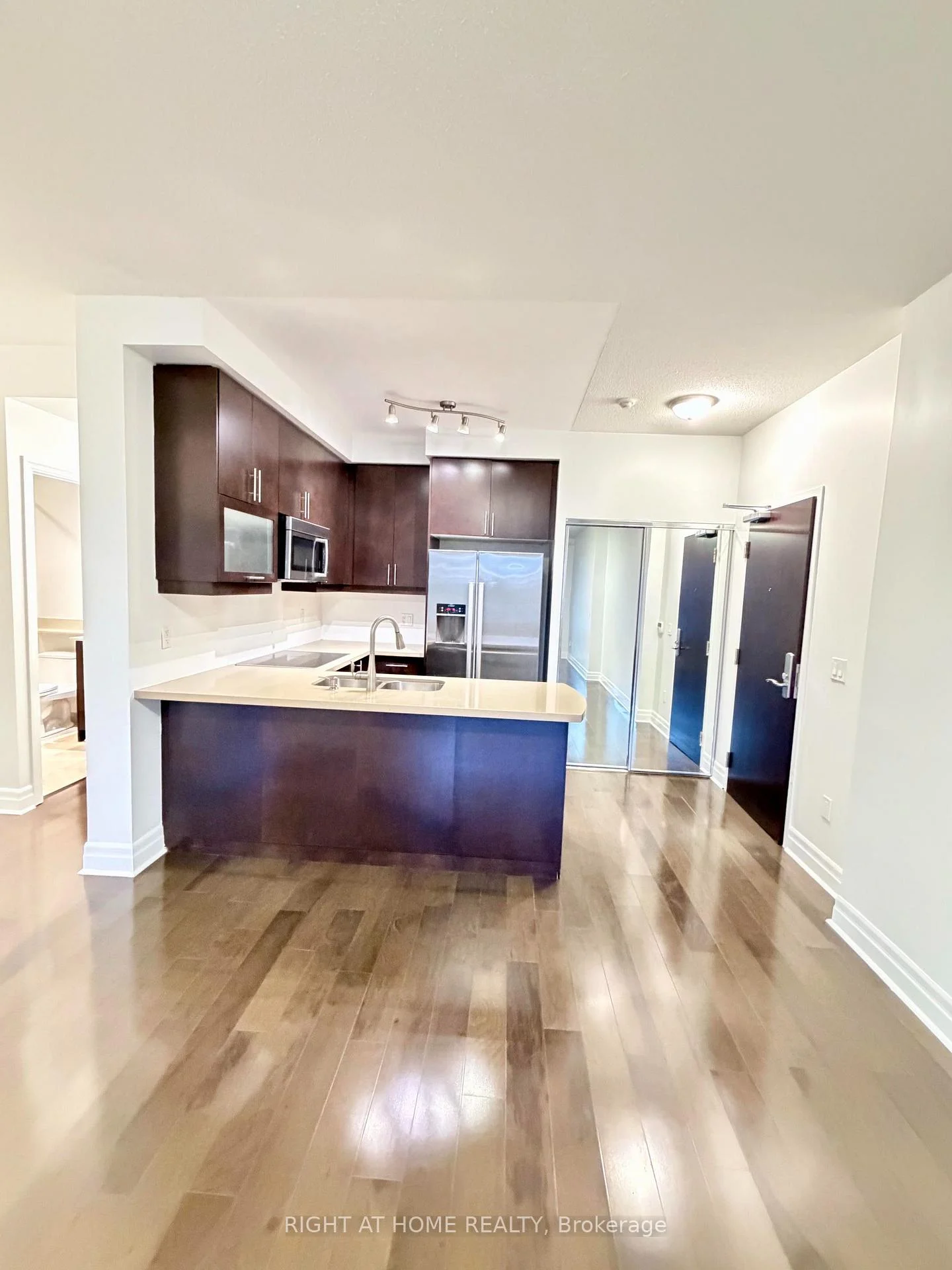 Photo 44 of Unit 1810, 35 Balmuto Street, Toronto, Bay Street Corridor — HOMEH