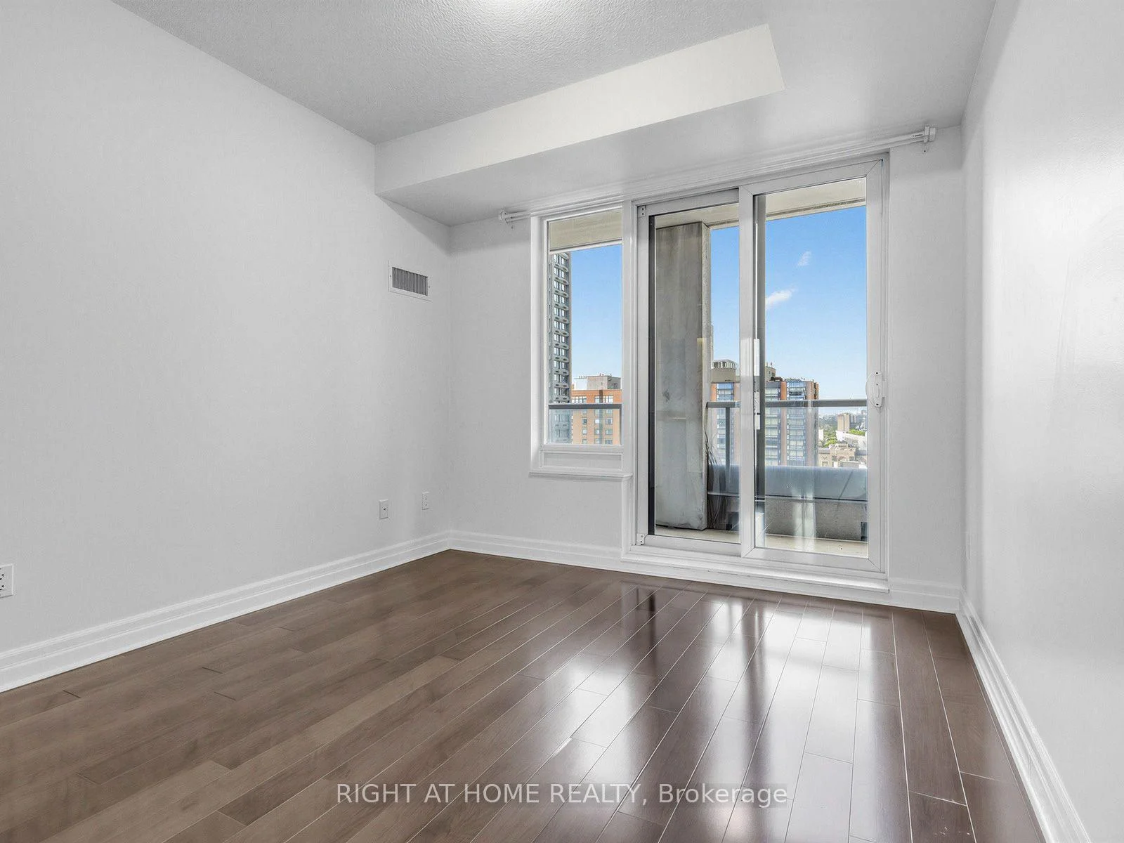 Photo 47 of Unit 1810, 35 Balmuto Street, Toronto, Bay Street Corridor — HOMEH