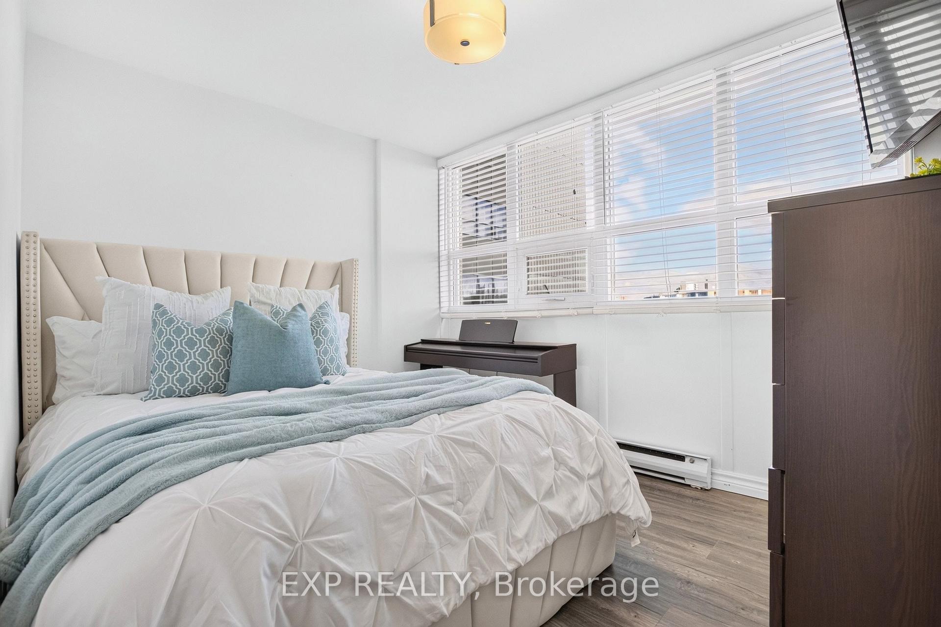 Photo 85 of Unit 808, 2323 Confederation Parkway, Mississauga, Cooksville — HOMEH