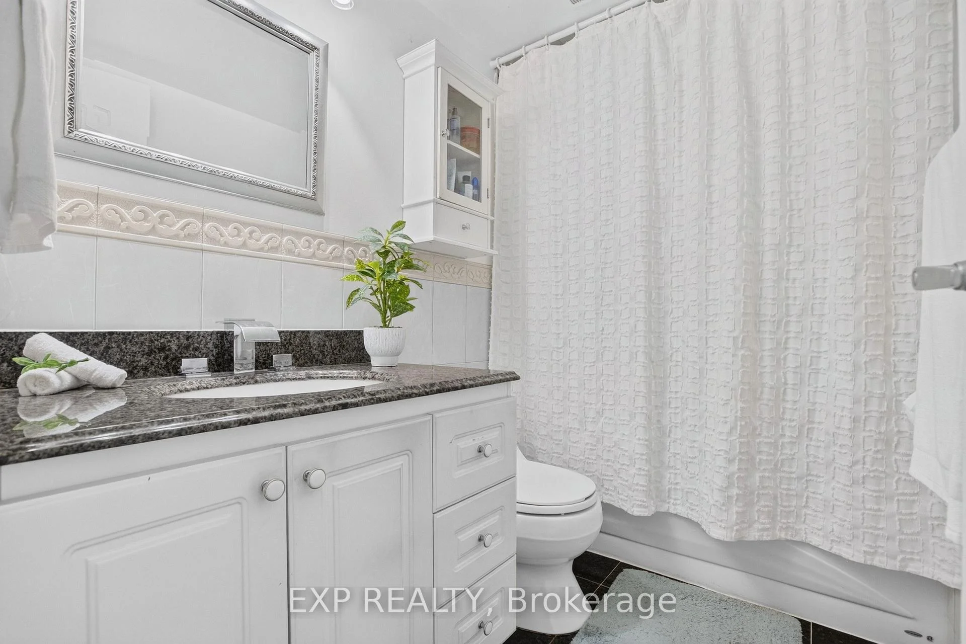 Photo 35 of Unit 808, 2323 Confederation Parkway, Mississauga, Cooksville — HOMEH