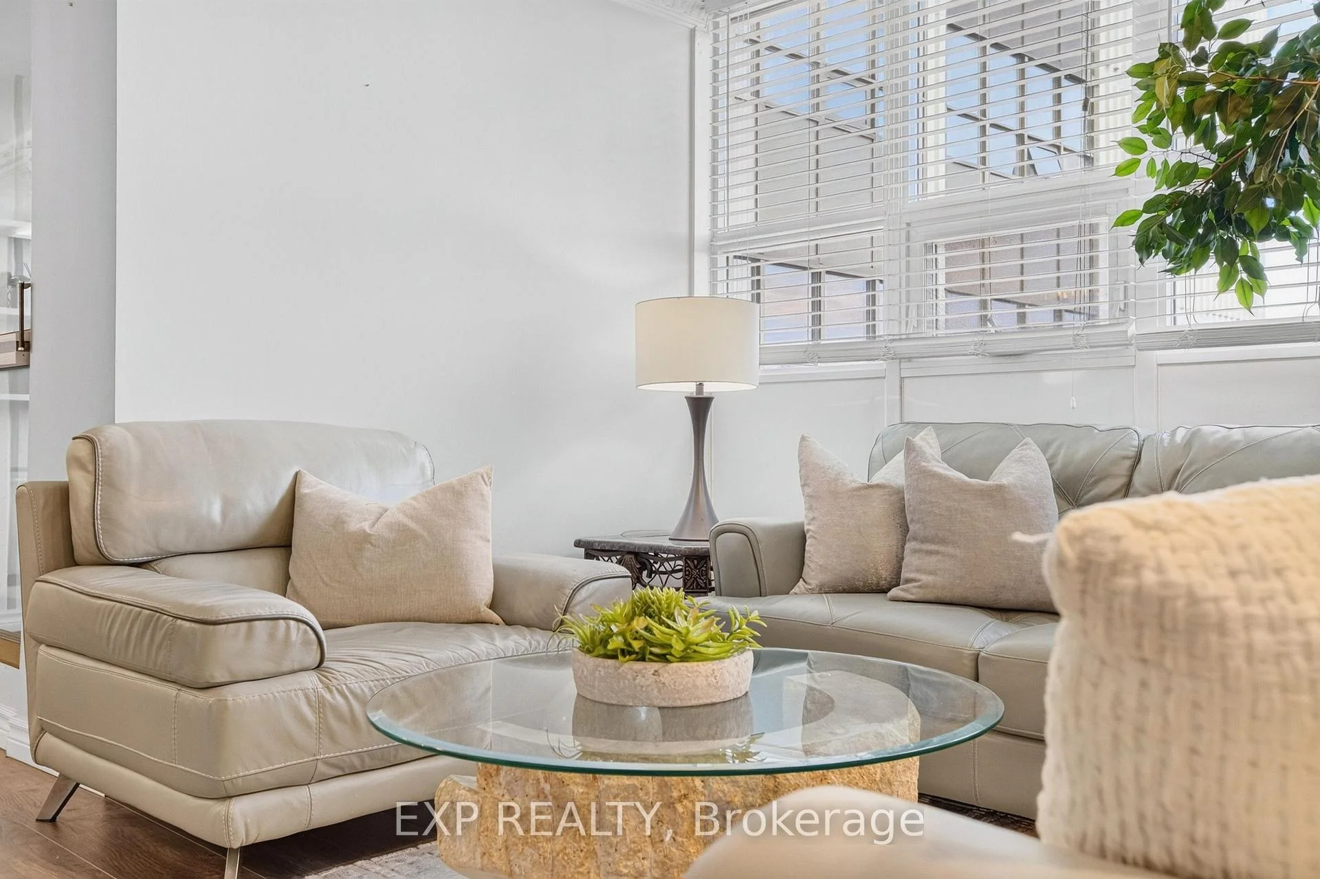Photo 68 of Unit 808, 2323 Confederation Parkway, Mississauga, Cooksville — HOMEH