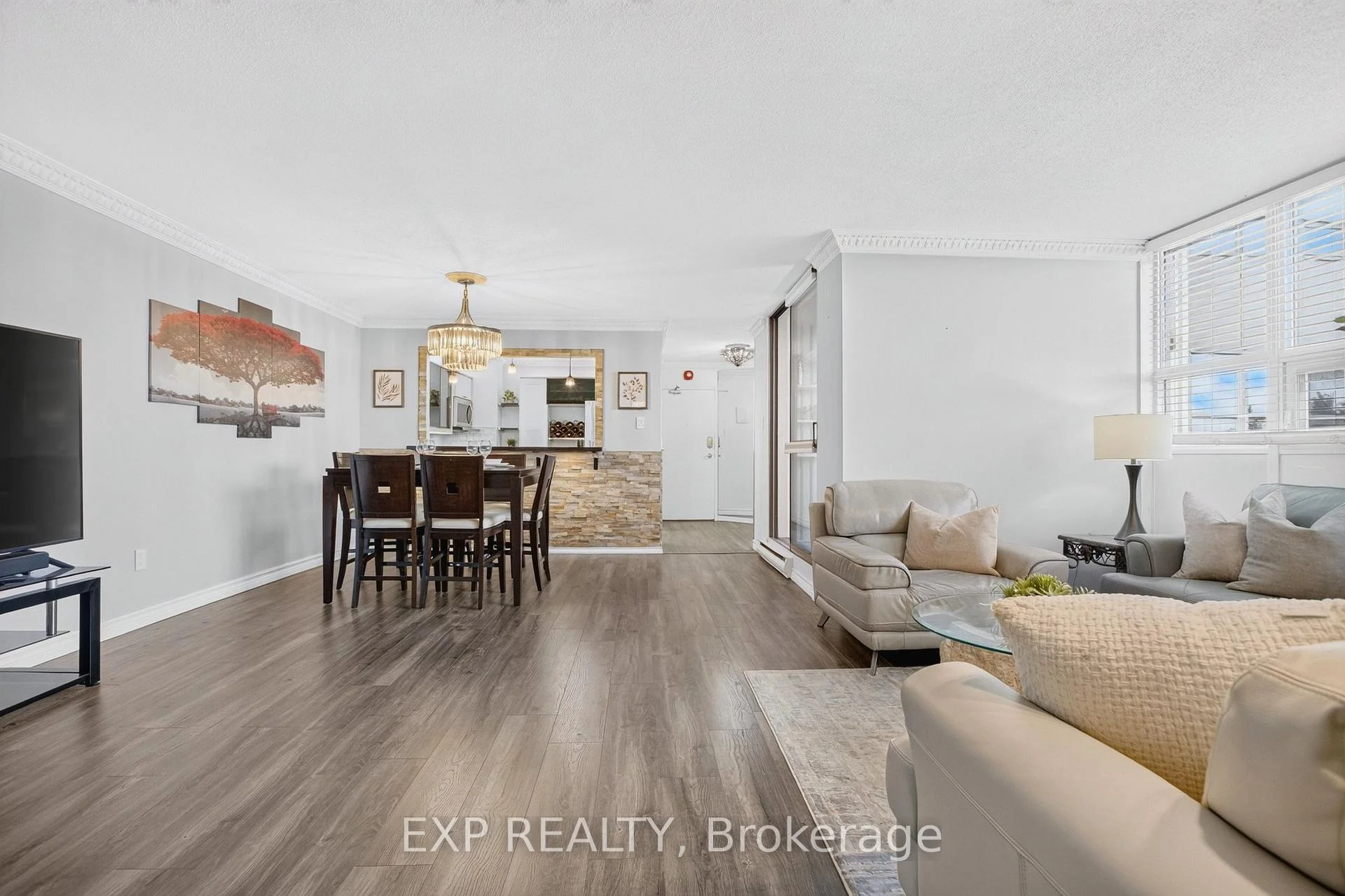 Photo 70 of Unit 808, 2323 Confederation Parkway, Mississauga, Cooksville — HOMEH