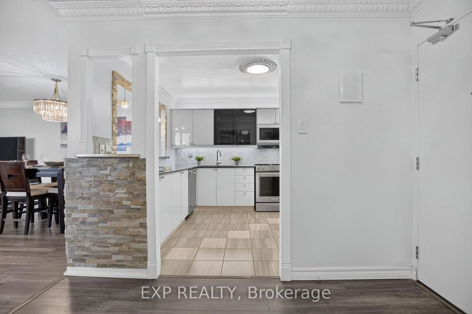 Photo 98 of Unit 808, 2323 Confederation Parkway, Mississauga, Cooksville — HOMEH