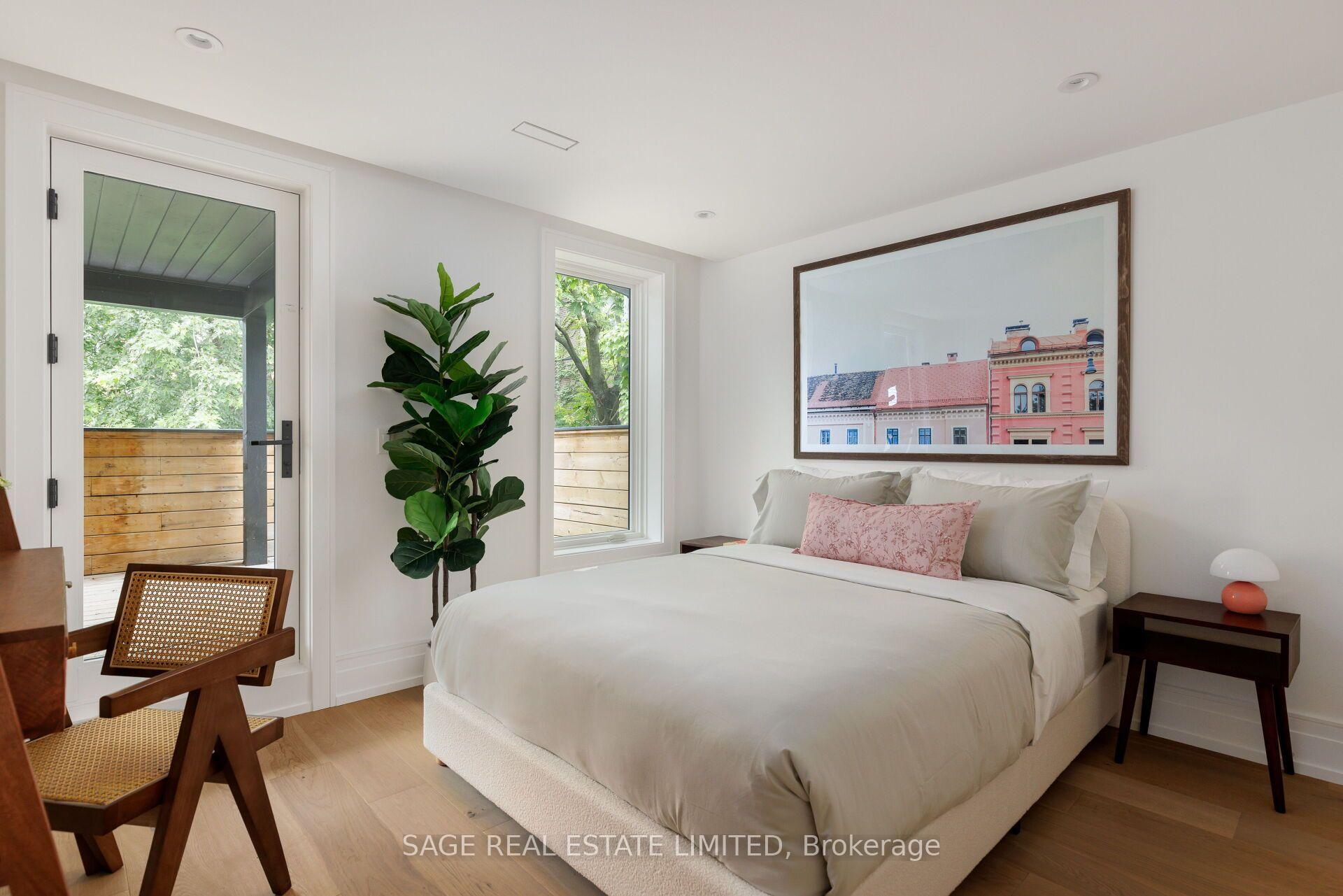 Photo 36 of 36 Macpherson Avenue, Toronto, The Annex — HOMEH