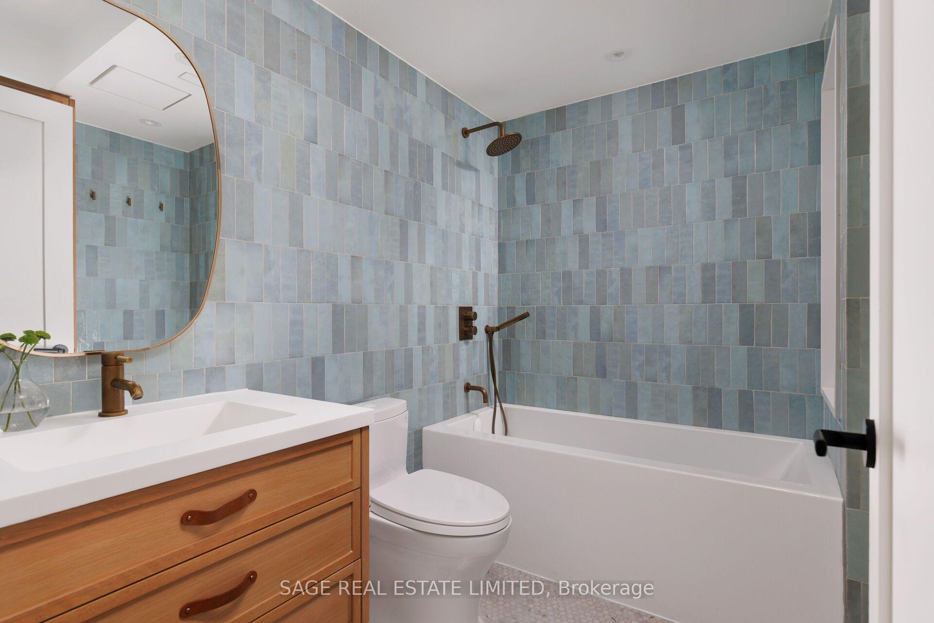 Photo 46 of 36 Macpherson Avenue, Toronto, The Annex — HOMEH