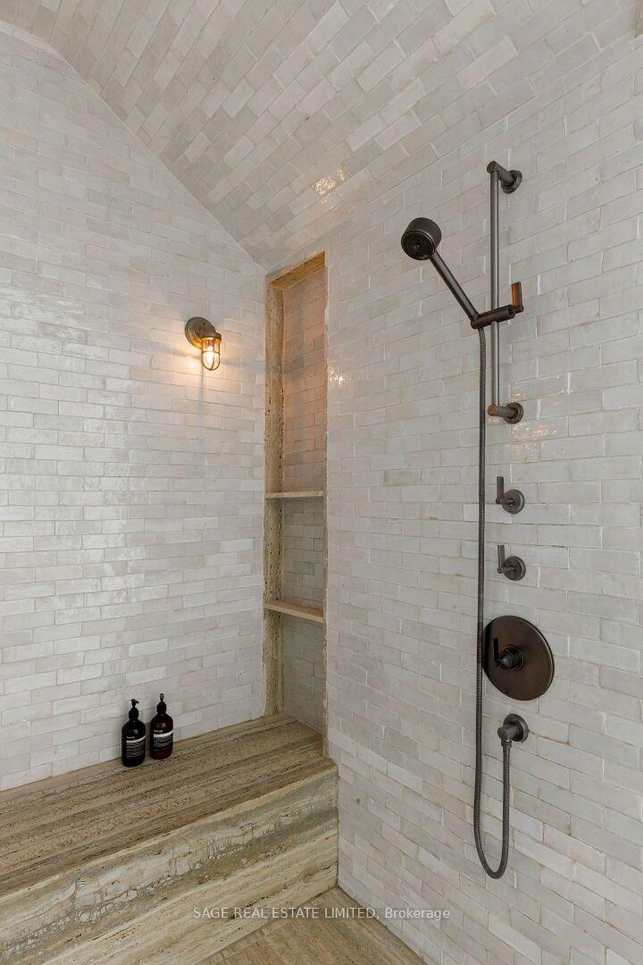 Photo 62 of 36 Macpherson Avenue, Toronto, The Annex — HOMEH