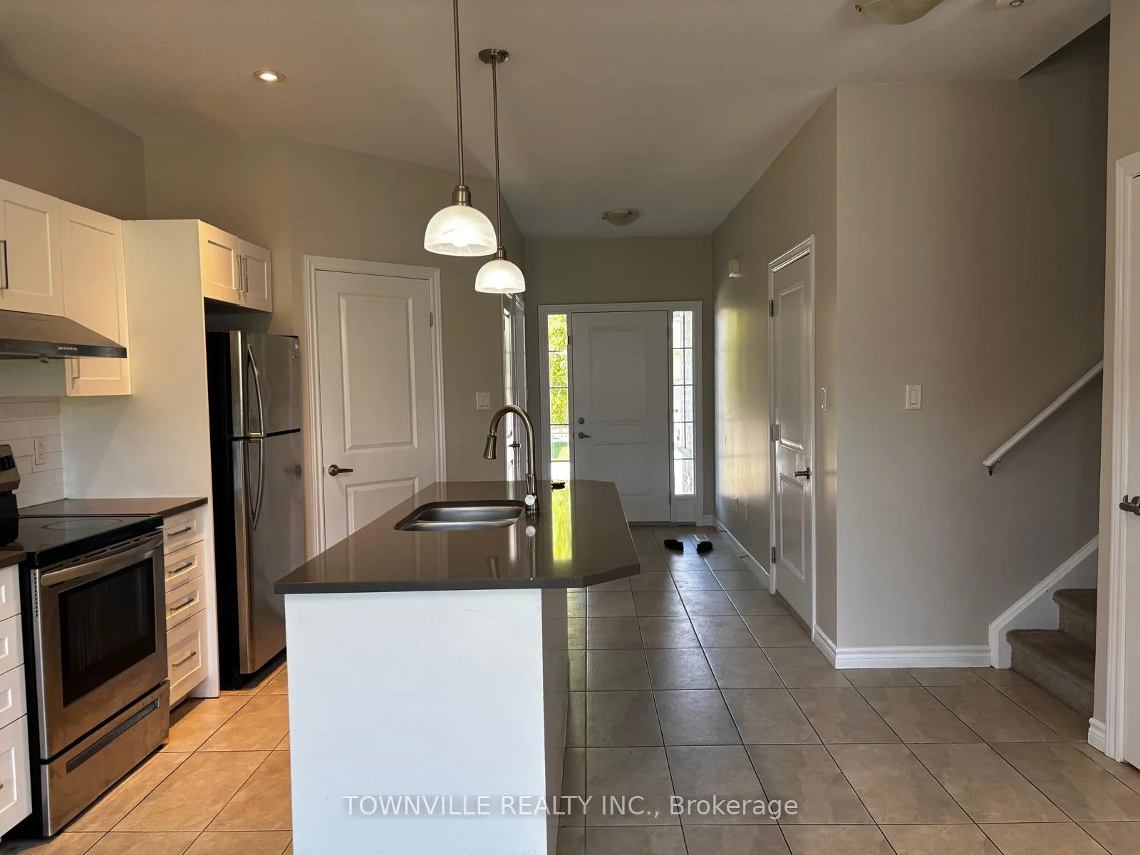 Photo 6 of Unit 32, 2910 Tokala Trail, London, North C — HOMEH