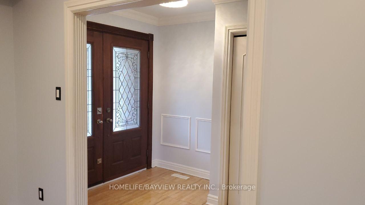 Photo 4 of 52 Wild Cherry Lane, Markham, Royal Orchard — HOMEH