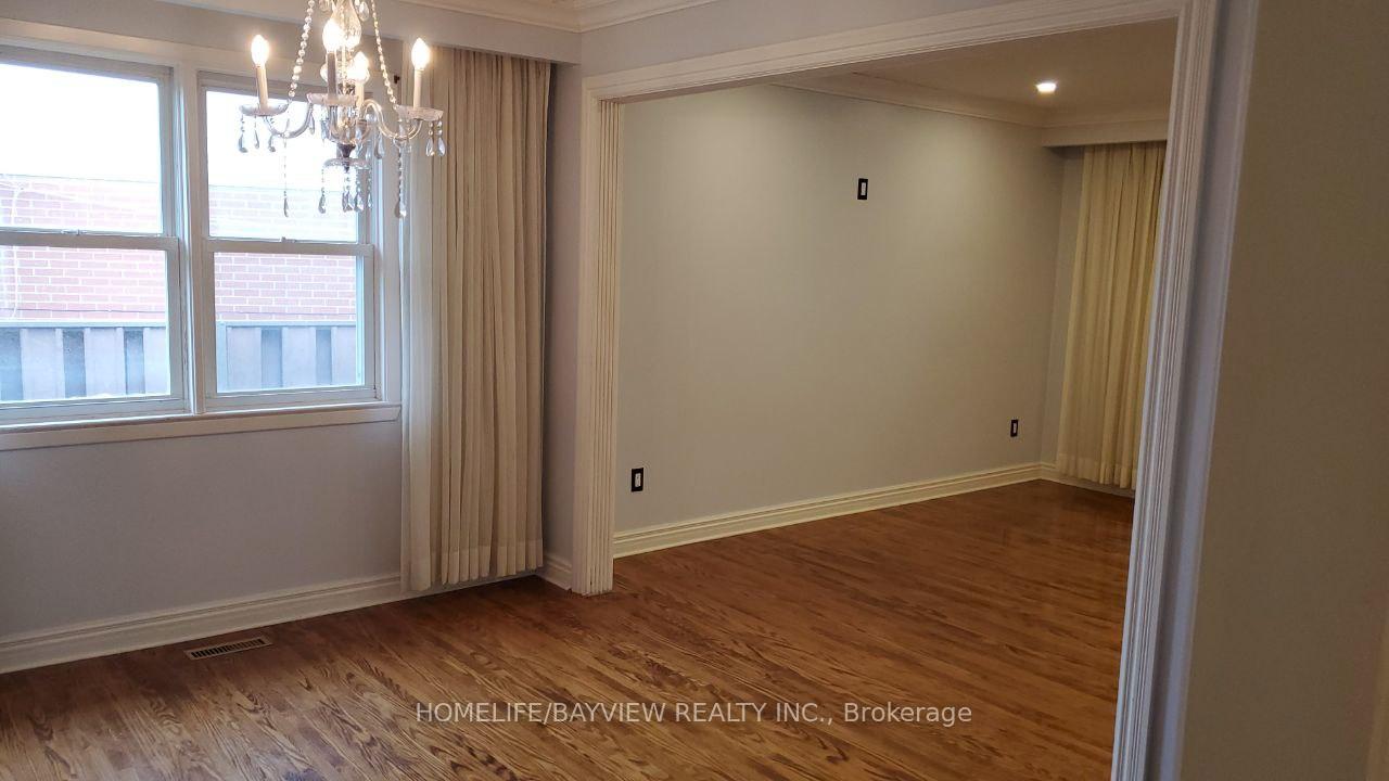 Photo 10 of 52 Wild Cherry Lane, Markham, Royal Orchard — HOMEH