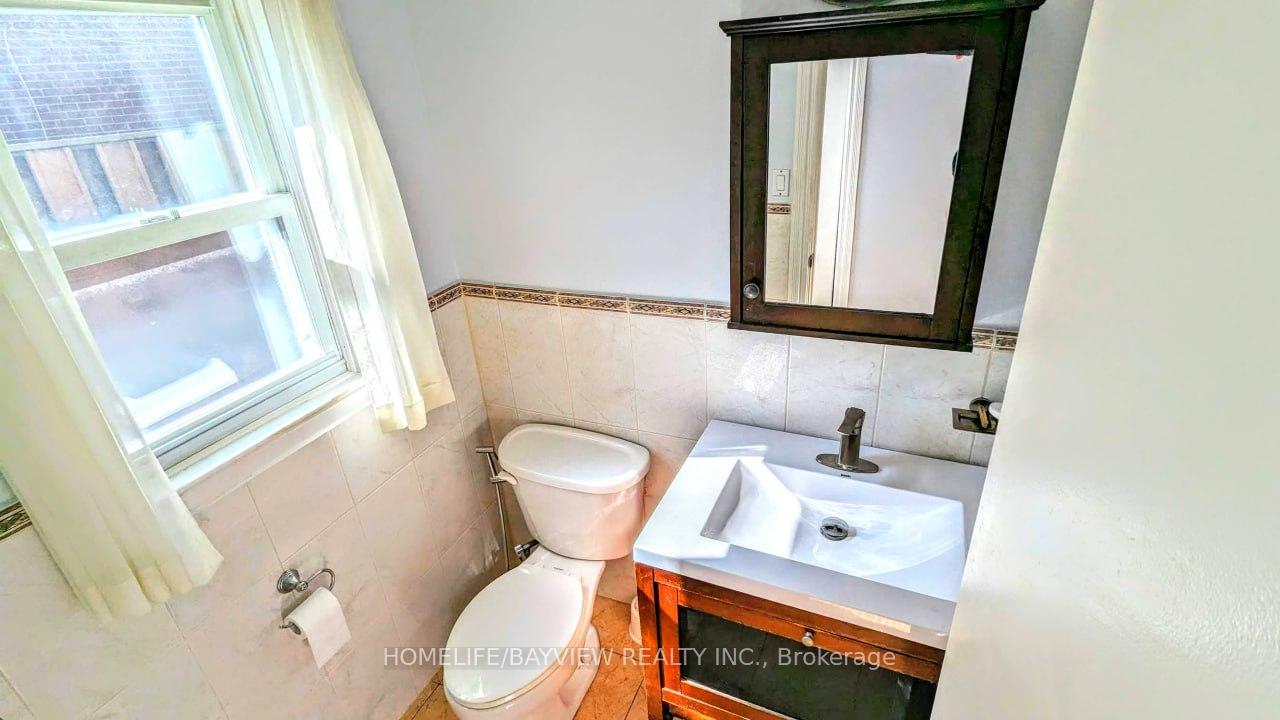 Photo 23 of 52 Wild Cherry Lane, Markham, Royal Orchard — HOMEH