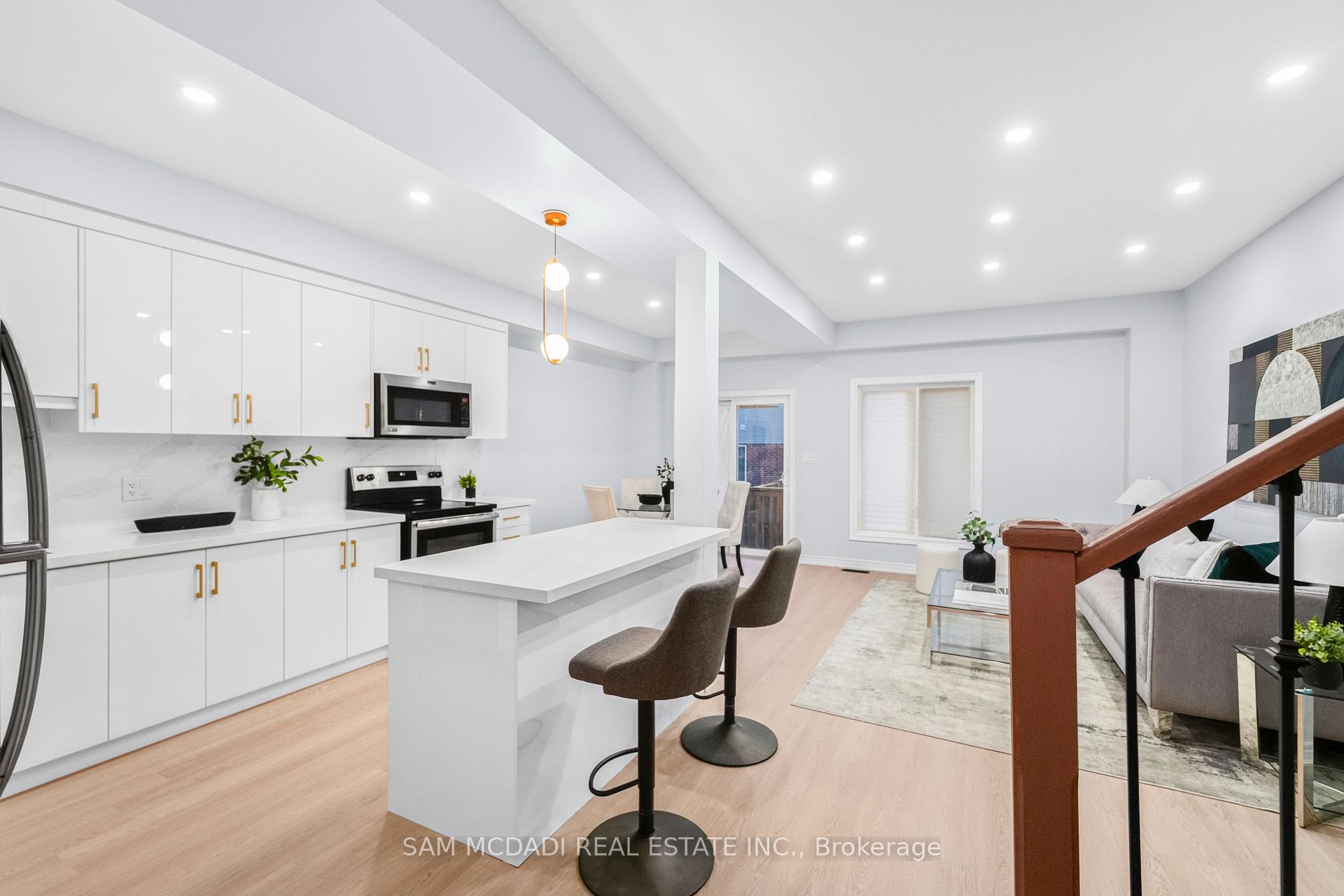 Photo 6 of 26 Dayman Drive, Hamilton, Meadowlands — HOMEH