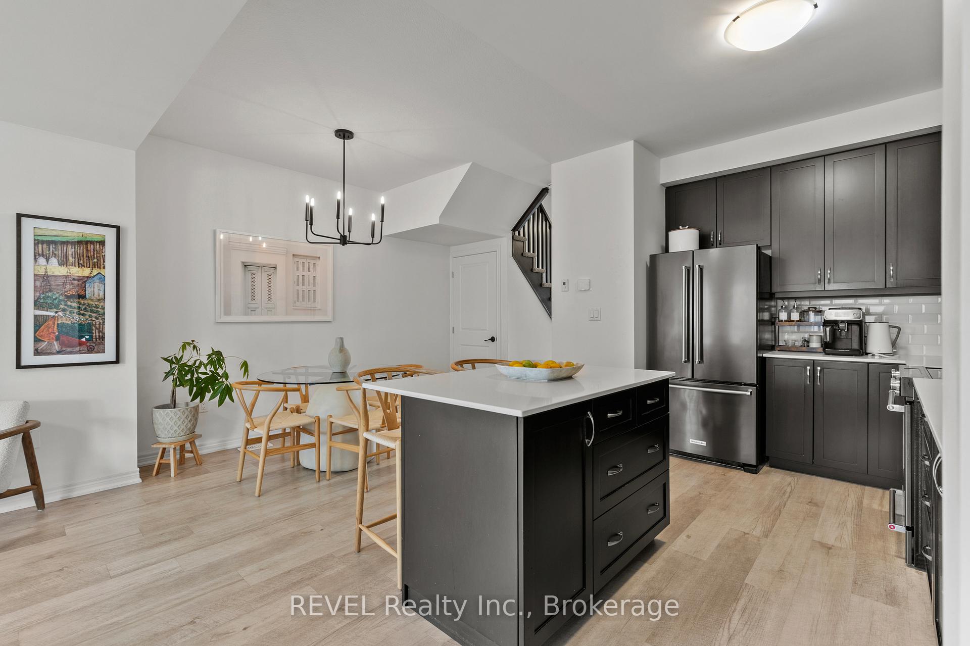 Photo 7 of 3954 Crown Street, Lincoln, Beamsville — HOMEH