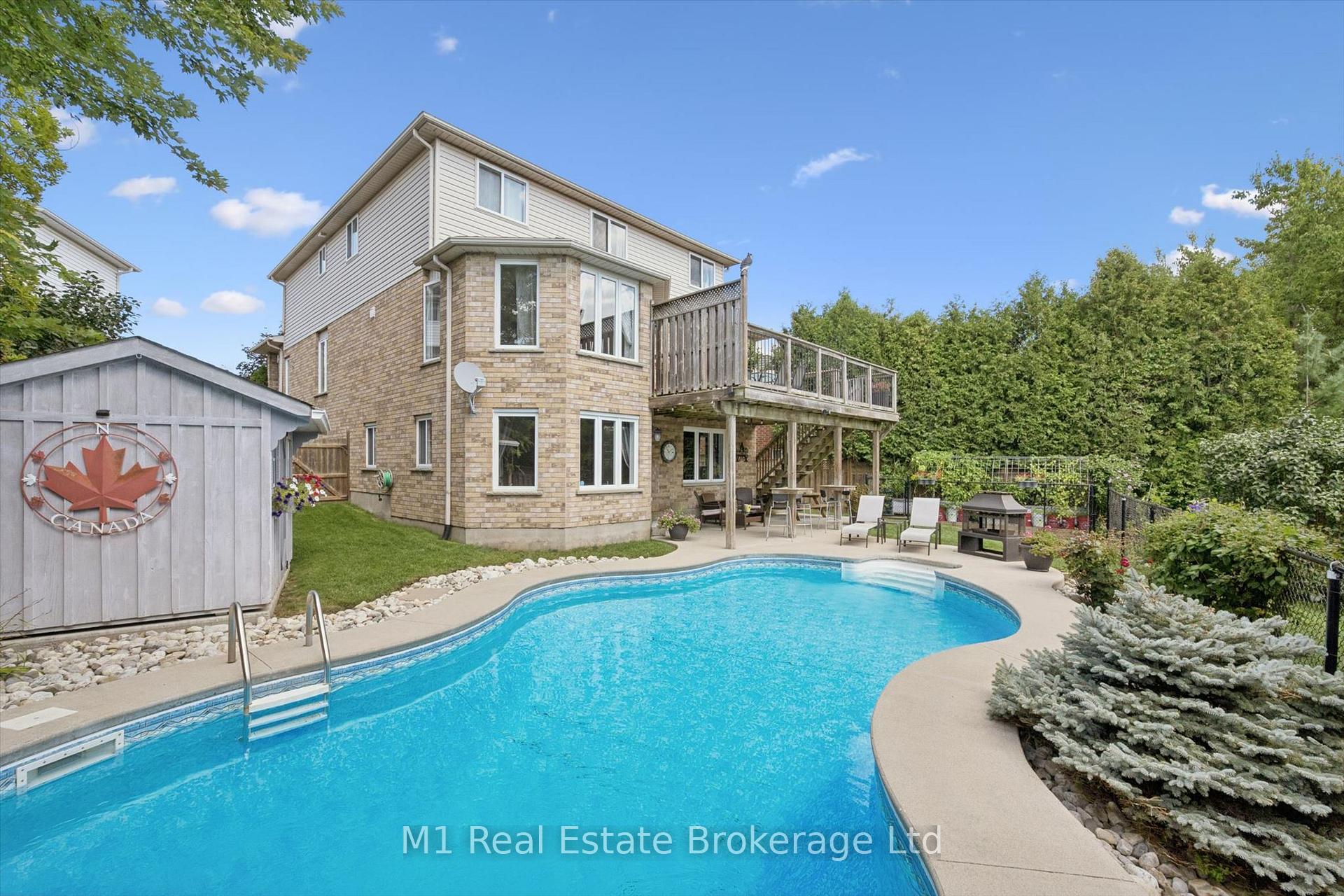 Photo 45 of 46 Paulstown Crescent, Guelph, Clairfields/Hanlon Business Park — HOMEH