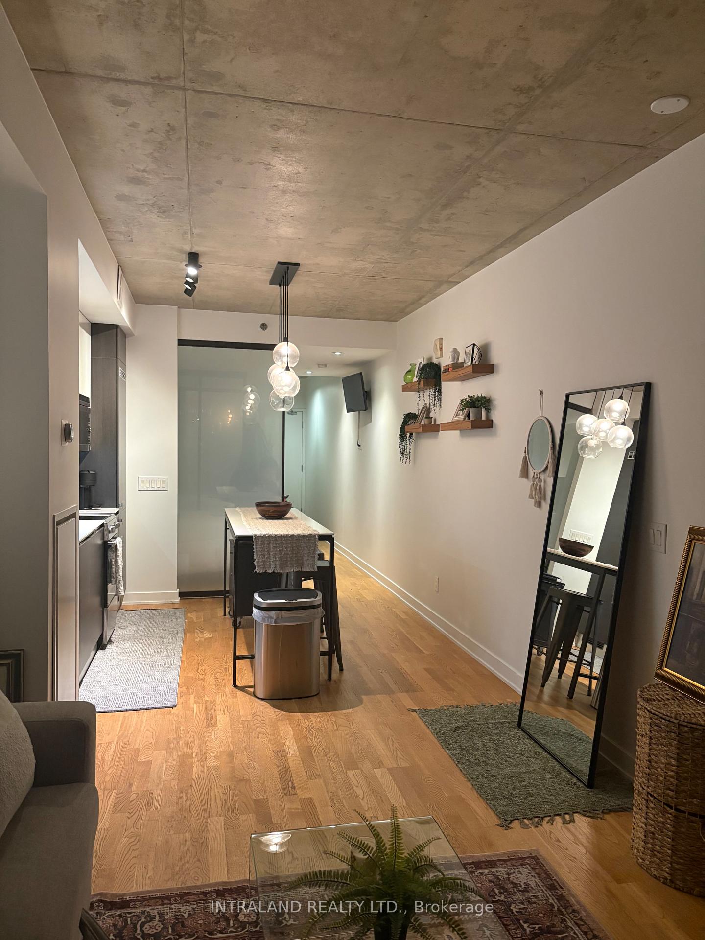 Photo 5 of Unit 614, 8 Dovercourt Road, Toronto, Little Portugal — HOMEH
