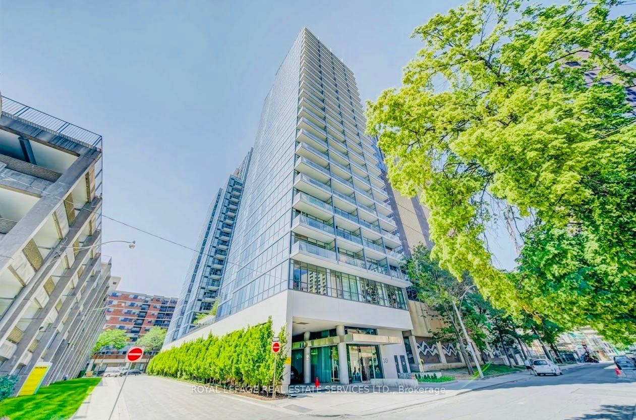 Photo 1 of Unit 906, 210 Simcoe Street, Toronto, Kensington-Chinatown — HOMEH