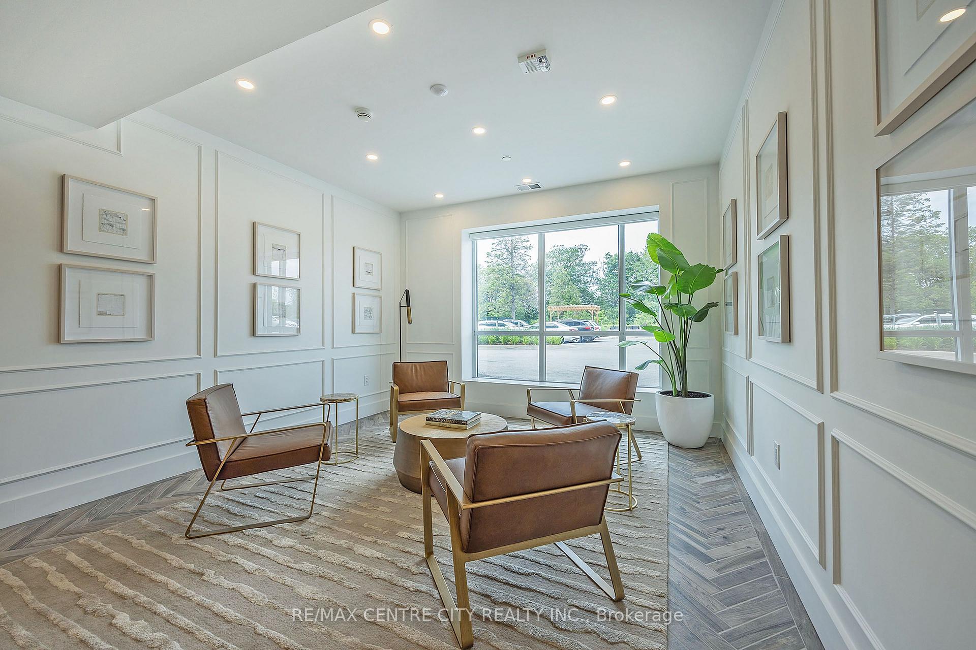 Photo 6 of Unit 414, 480 Callaway Road, London, North R — HOMEH
