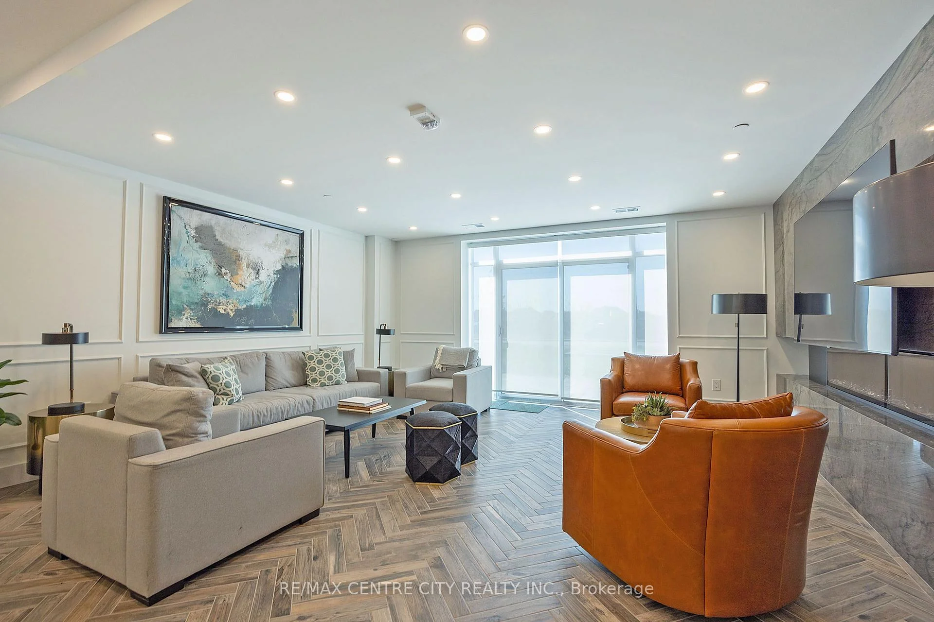 Photo 52 of Unit 414, 480 Callaway Road, London, North R — HOMEH
