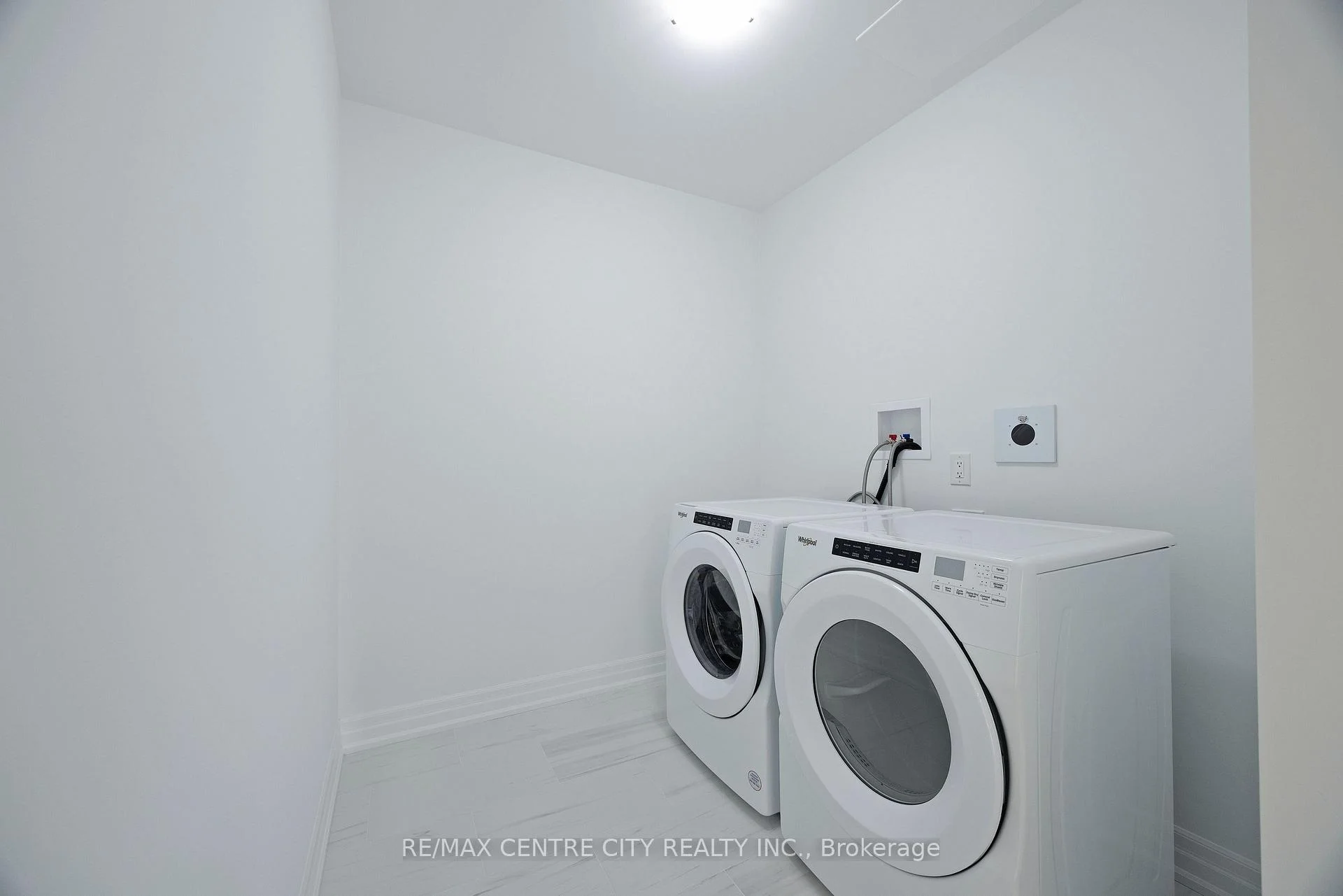 Photo 53 of Unit 414, 480 Callaway Road, London, North R — HOMEH