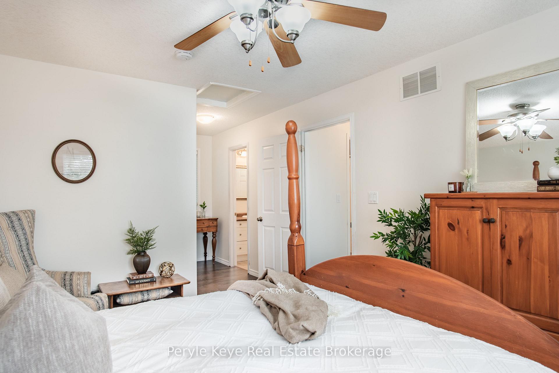 Photo 20 of 240 Jones Road, Gravenhurst, Muskoka (S) — HOMEH