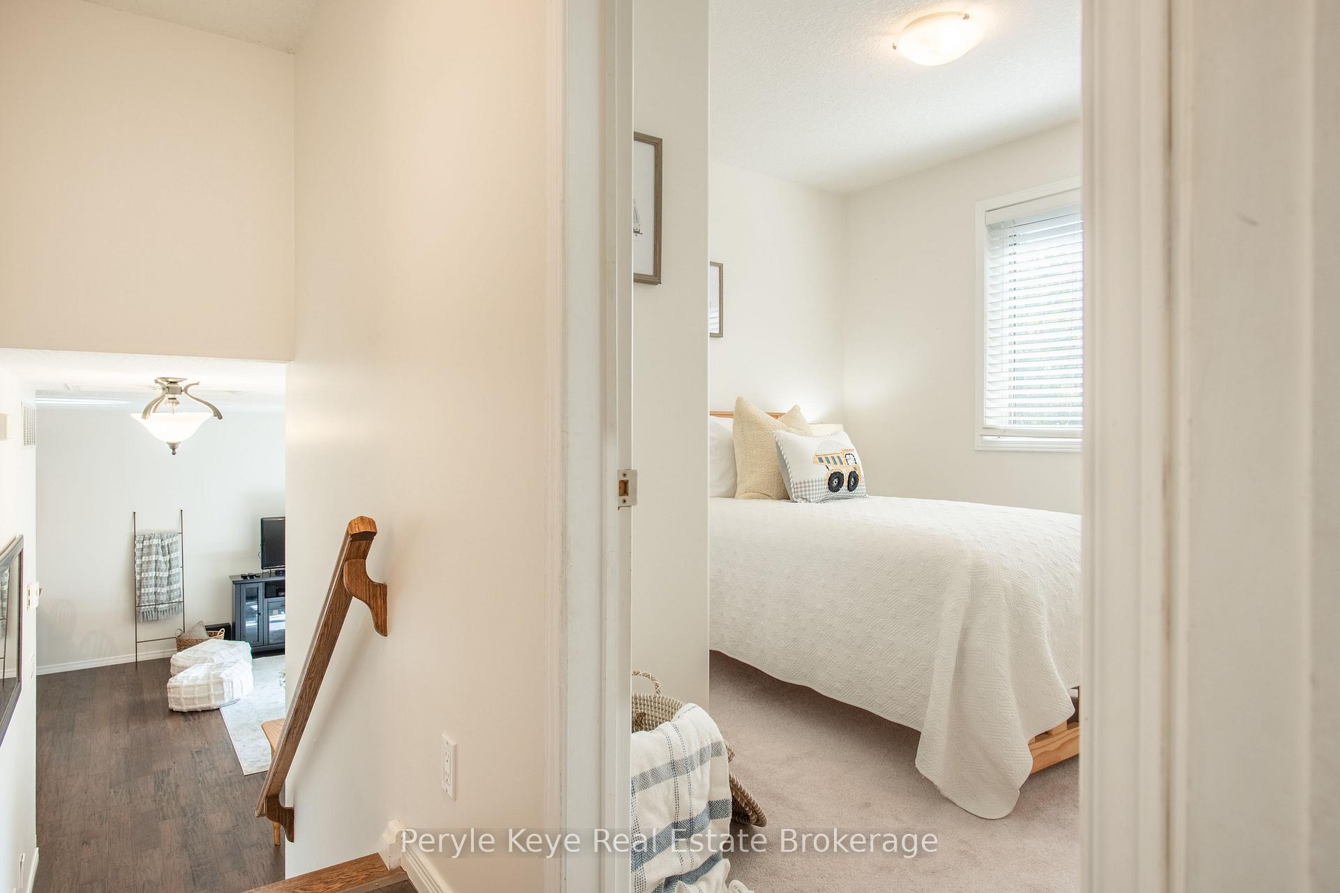 Photo 23 of 240 Jones Road, Gravenhurst, Muskoka (S) — HOMEH