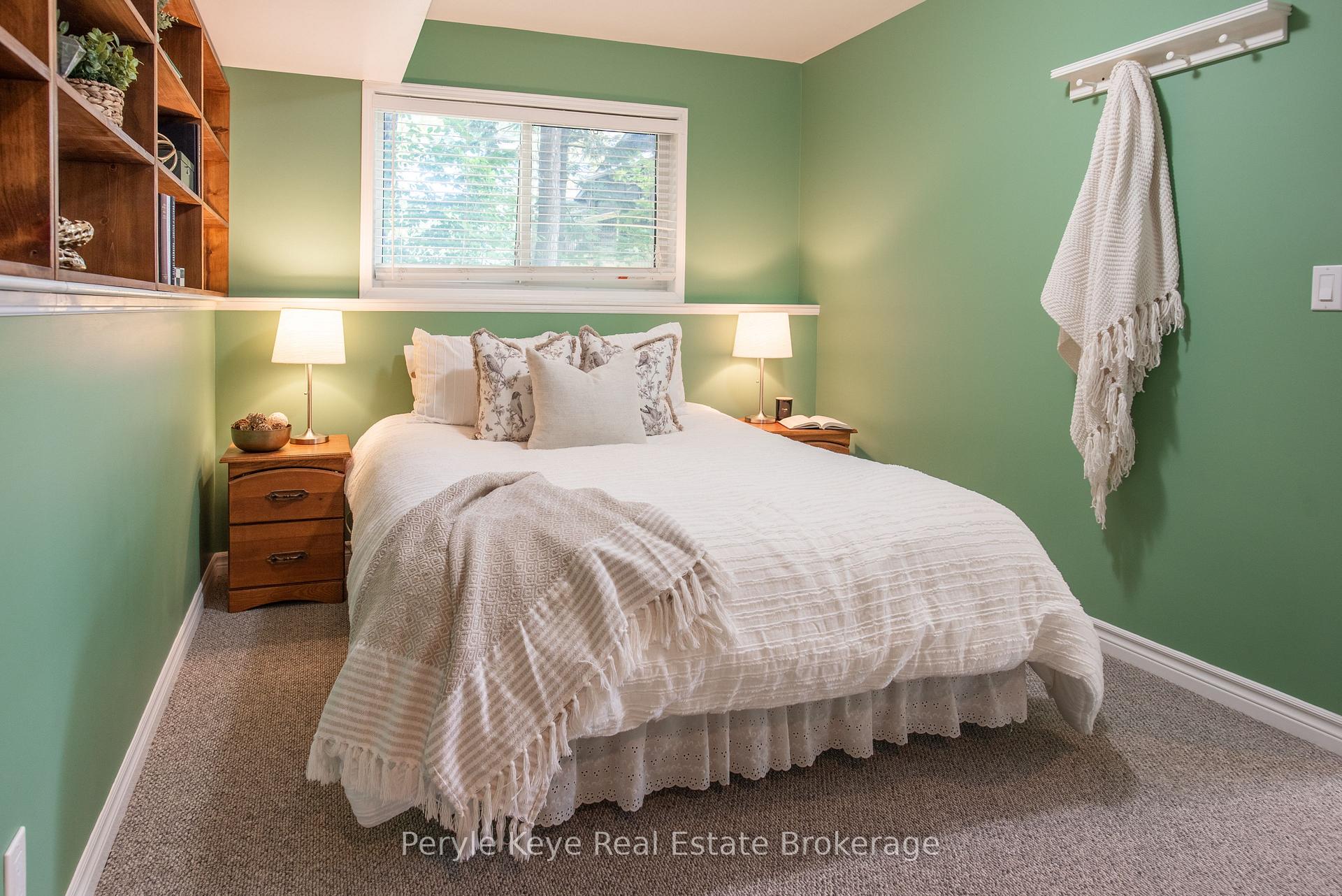 Photo 27 of 240 Jones Road, Gravenhurst, Muskoka (S) — HOMEH