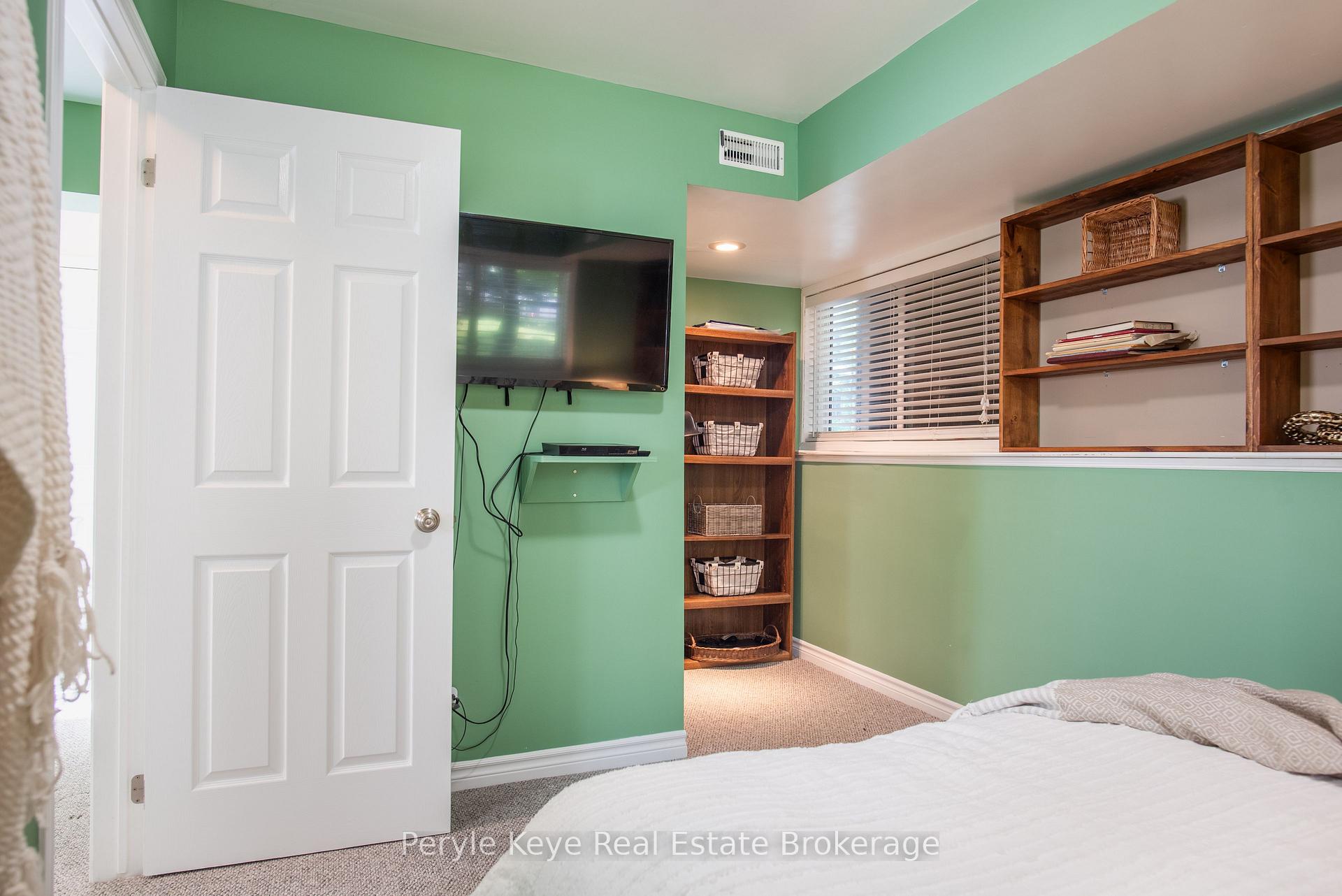 Photo 29 of 240 Jones Road, Gravenhurst, Muskoka (S) — HOMEH