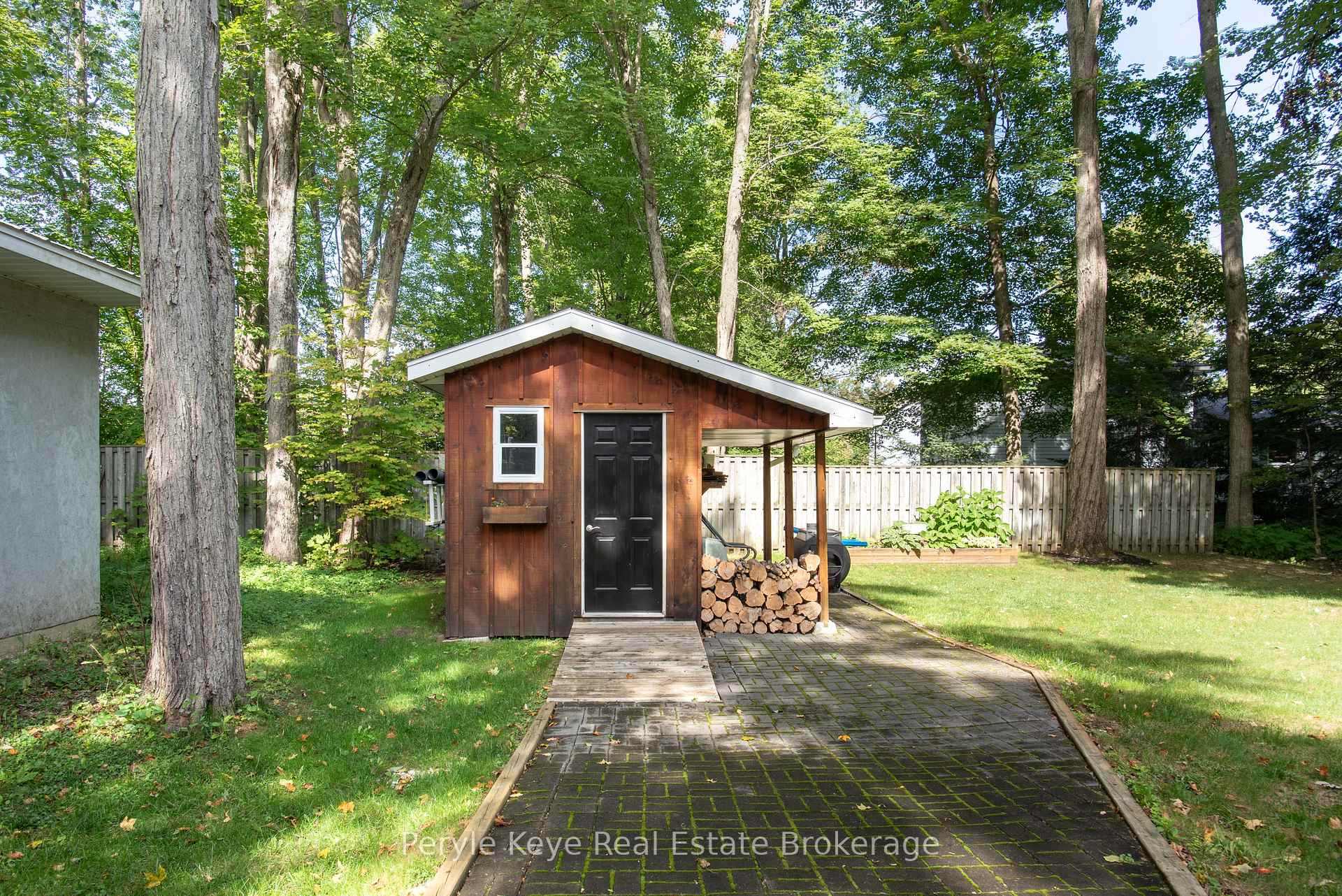 Photo 34 of 240 Jones Road, Gravenhurst, Muskoka (S) — HOMEH