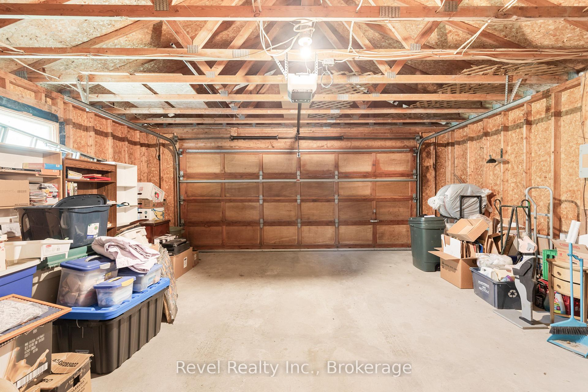 Photo 23 of 58 Verna Drive, Kawartha Lakes, Little Britain — HOMEH