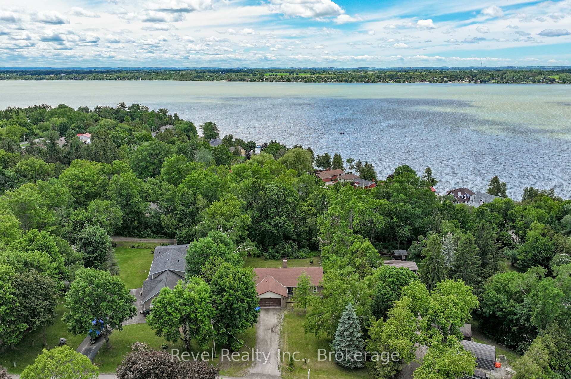 Photo 39 of 58 Verna Drive, Kawartha Lakes, Little Britain — HOMEH