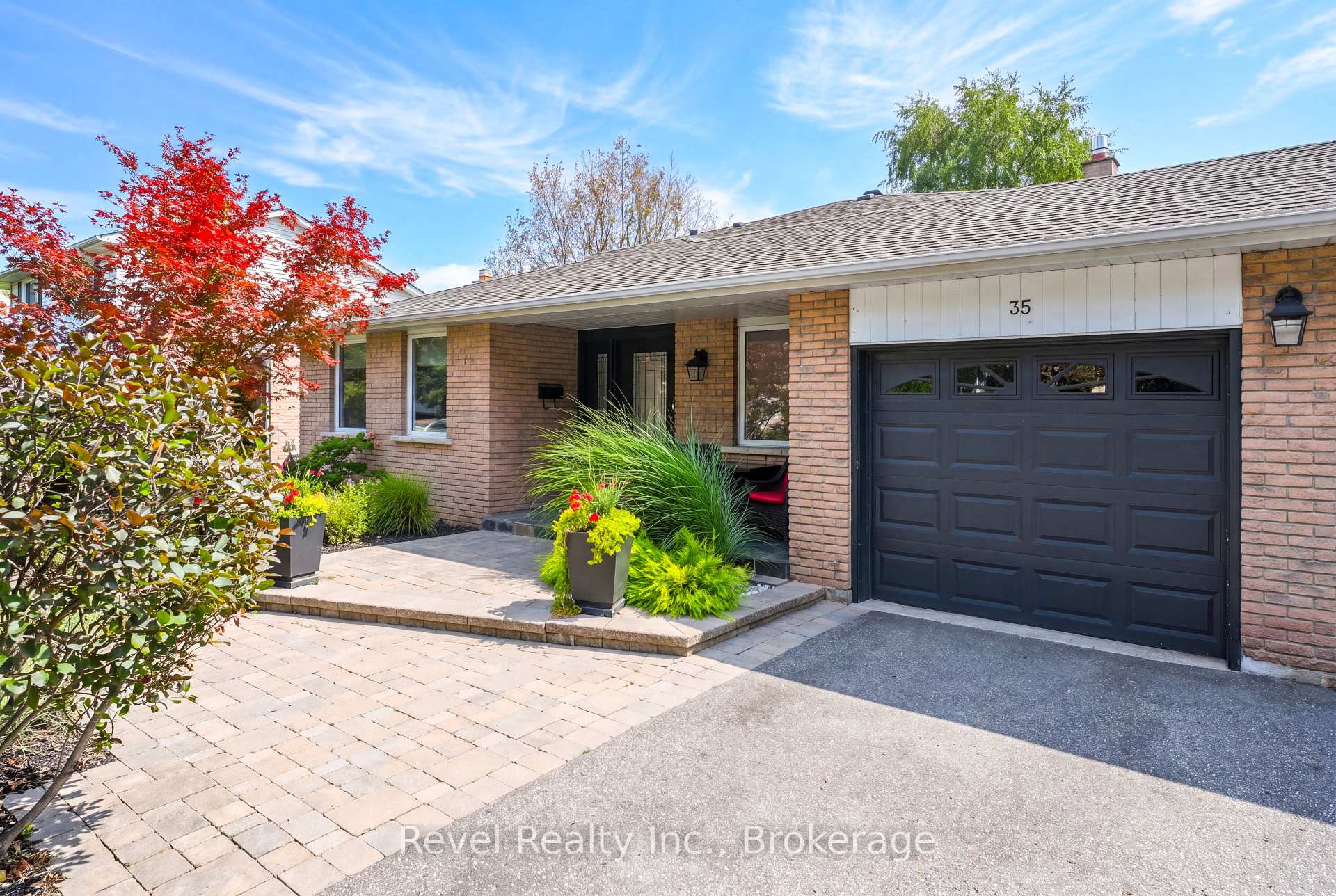 Photo 6 of 35 John Dexter Place, Markham, Sherwood-Amberglen — HOMEH