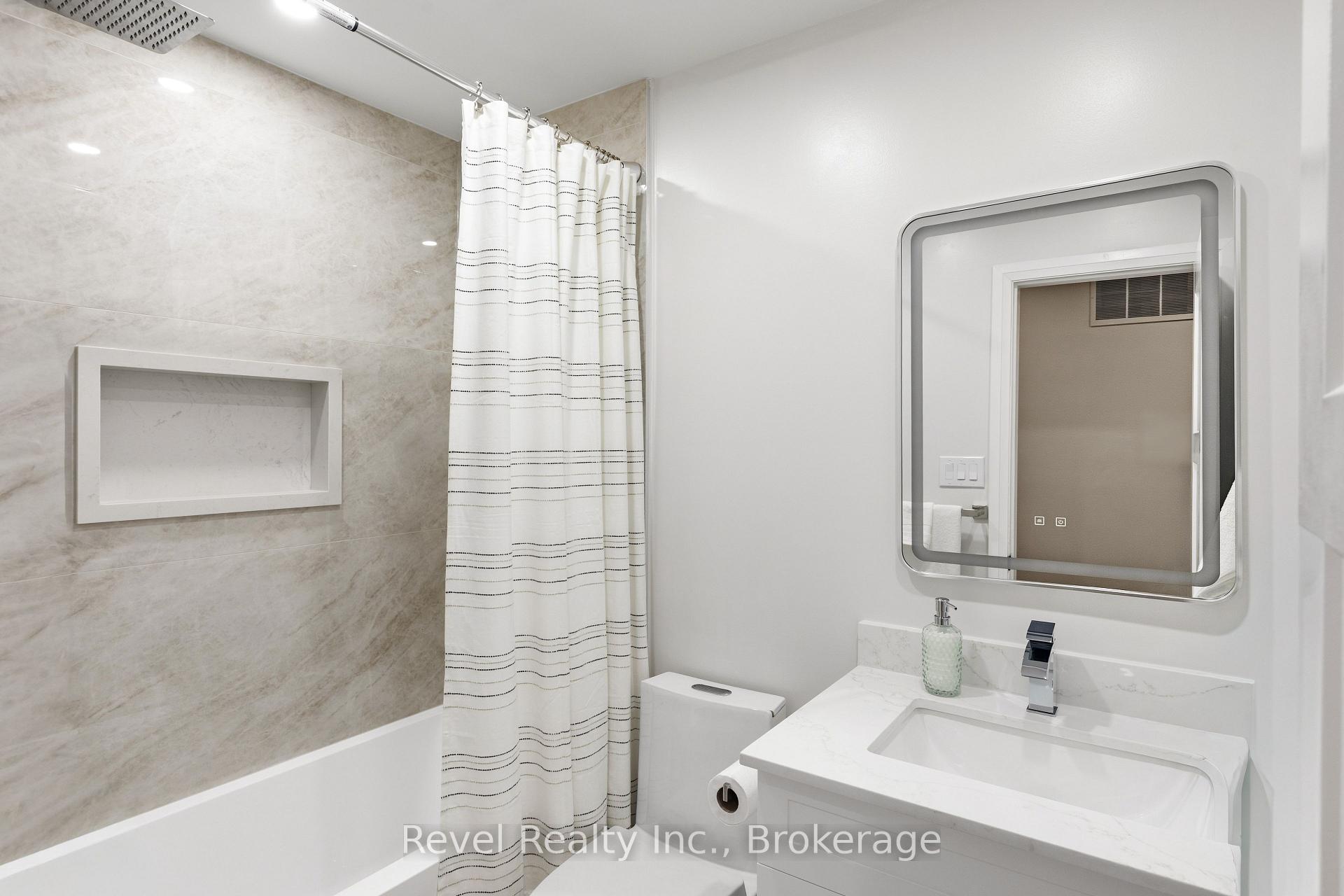 Photo 34 of 35 John Dexter Place, Markham, Sherwood-Amberglen — HOMEH