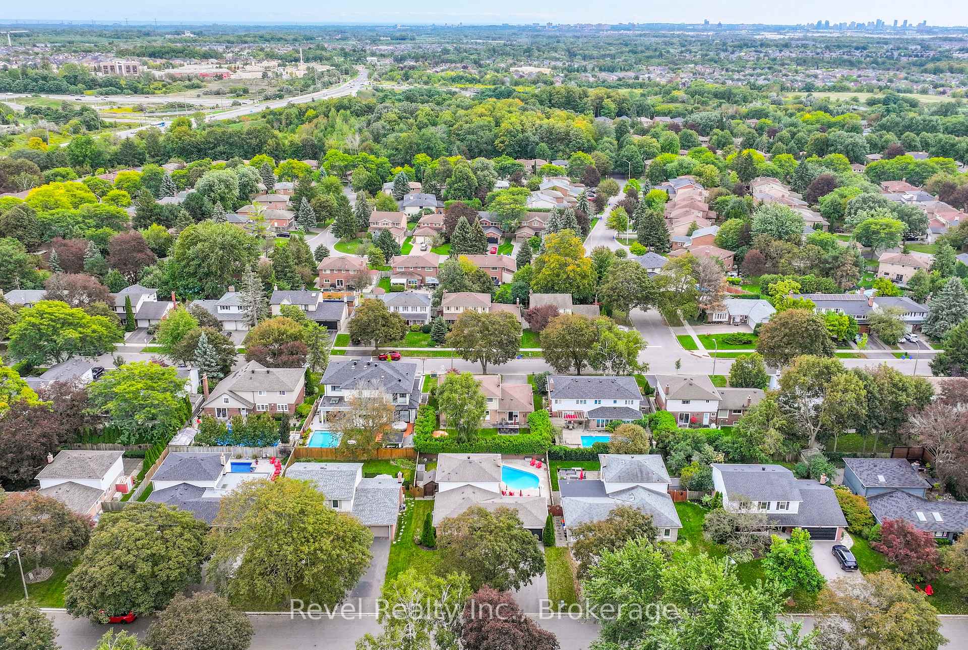 Photo 42 of 35 John Dexter Place, Markham, Sherwood-Amberglen — HOMEH