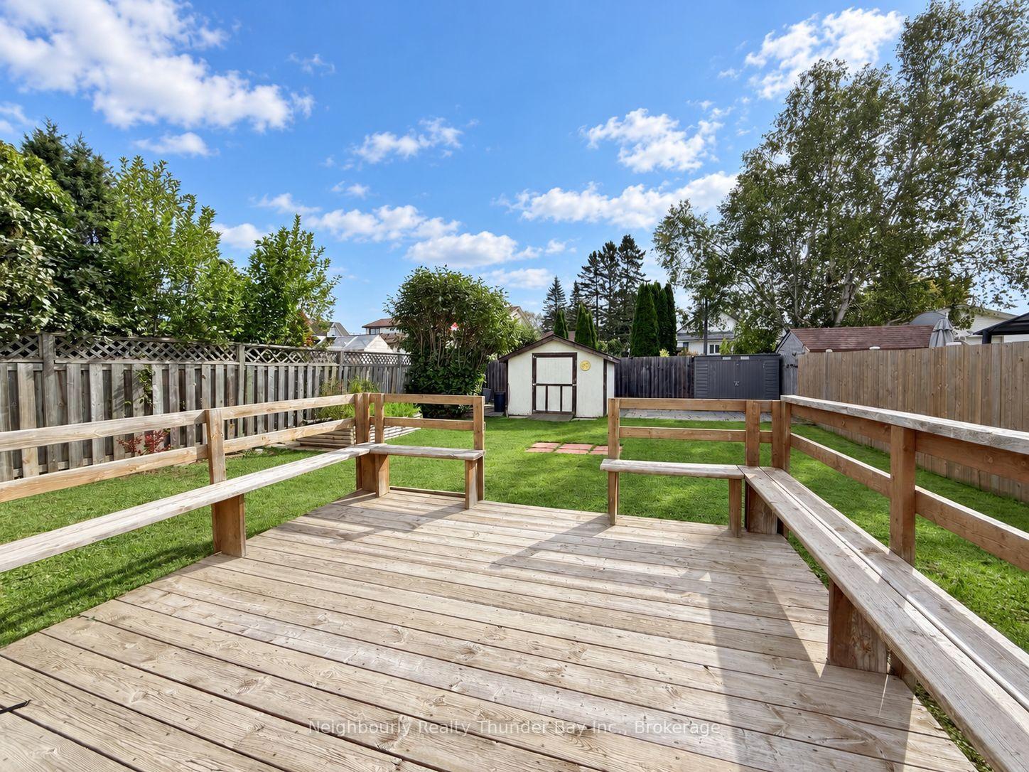 Photo 28 of 27 Algonquin Avenue N, Thunder Bay, College Heights — HOMEH