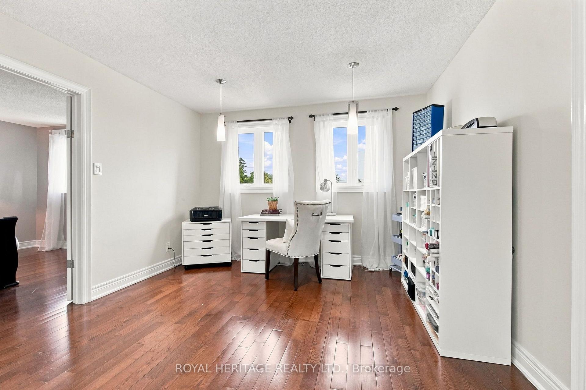 Photo 21 of 816 Sheppard Avenue, Pickering, Dunbarton — HOMEH