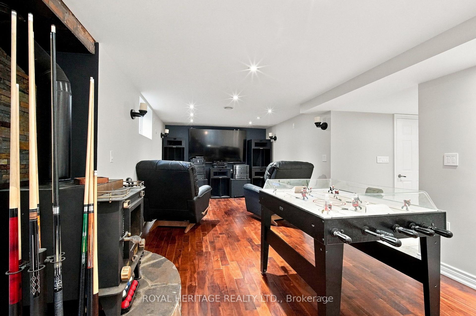 Photo 30 of 816 Sheppard Avenue, Pickering, Dunbarton — HOMEH