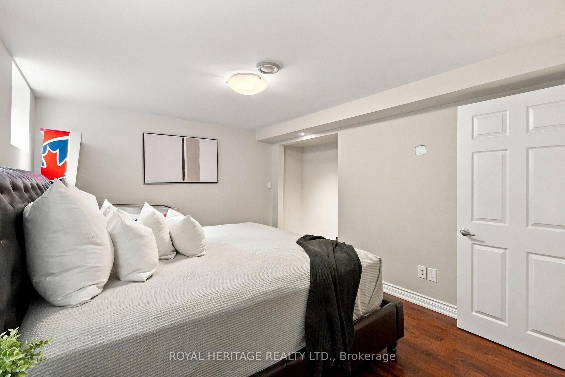Photo 33 of 816 Sheppard Avenue, Pickering, Dunbarton — HOMEH