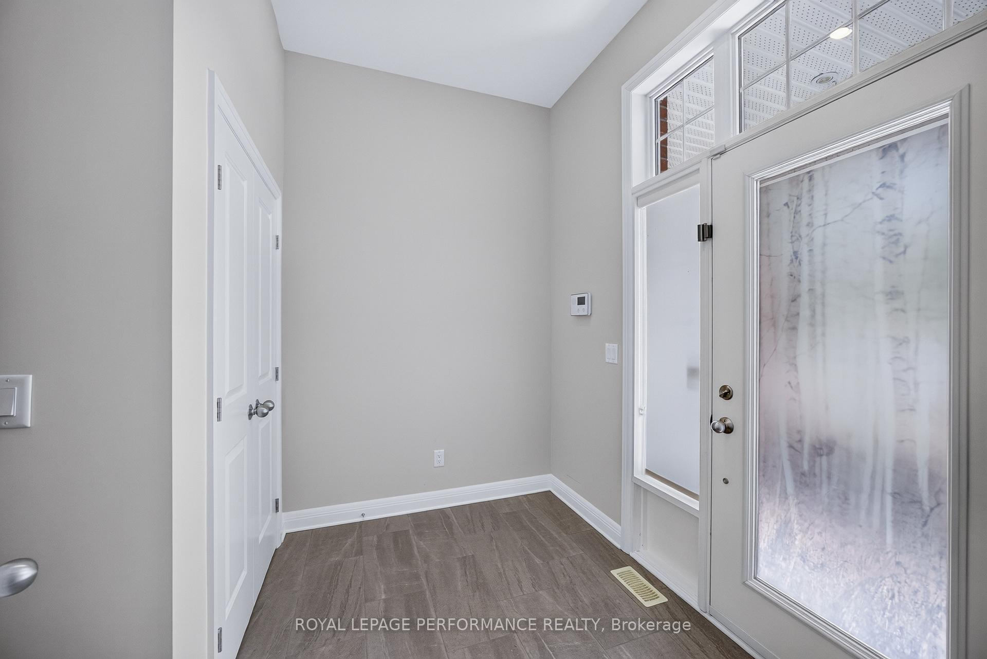 Photo 4 of 342 Kilspindie Ridge, Ottawa, Barrhaven - Stonebridge — HOMEH