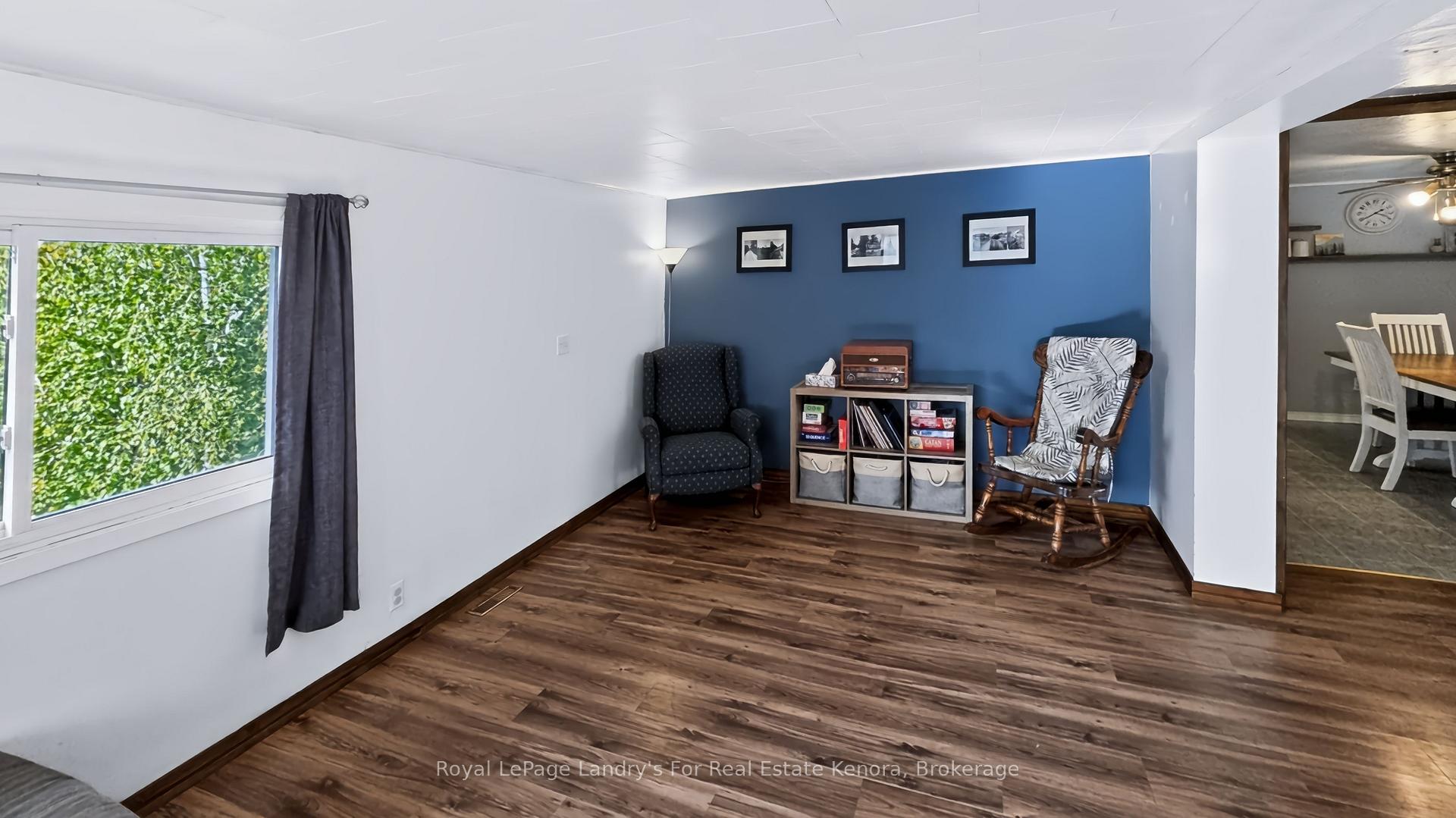 Photo 4 of 475 Essex Road, Kenora, Kenora Northeast — HOMEH