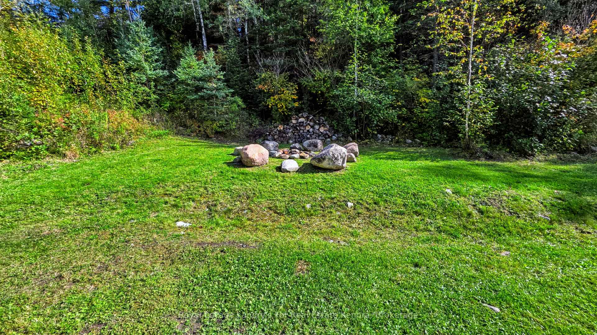 Photo 22 of 475 Essex Road, Kenora, Kenora Northeast — HOMEH