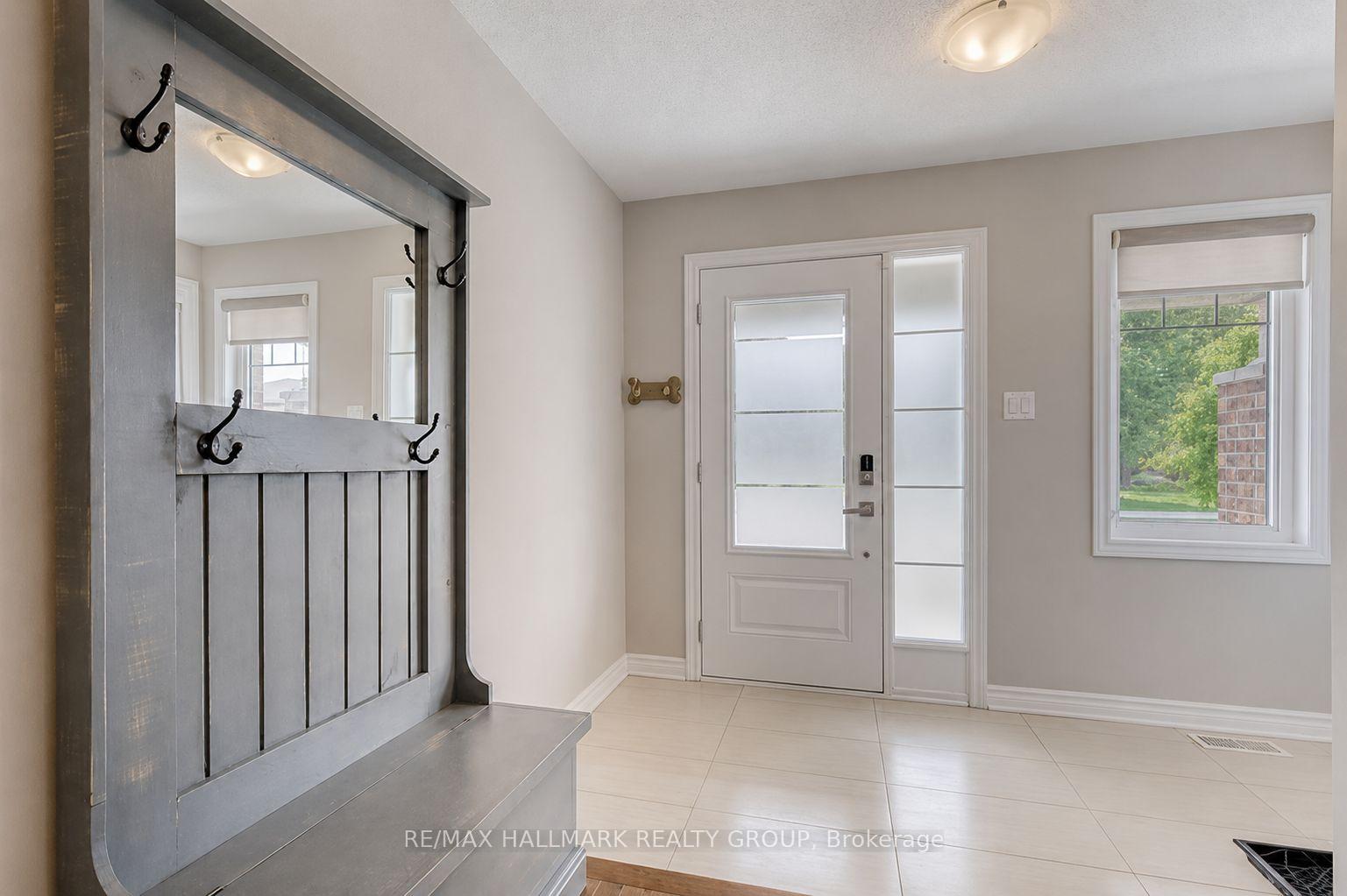 Photo 4 of 6335 Renaud Road, Ottawa, Mer Bleue/Bradley Estates/Anderson Park — HOMEH