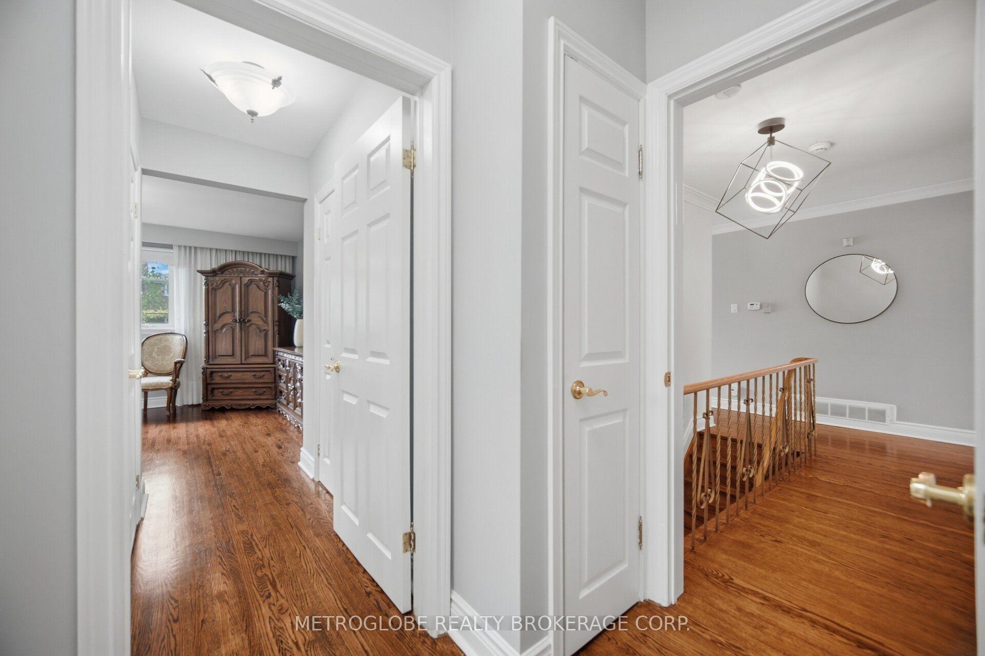 Photo 35 of 28 Eldorado Court, North York, York University Heights — HOMEH